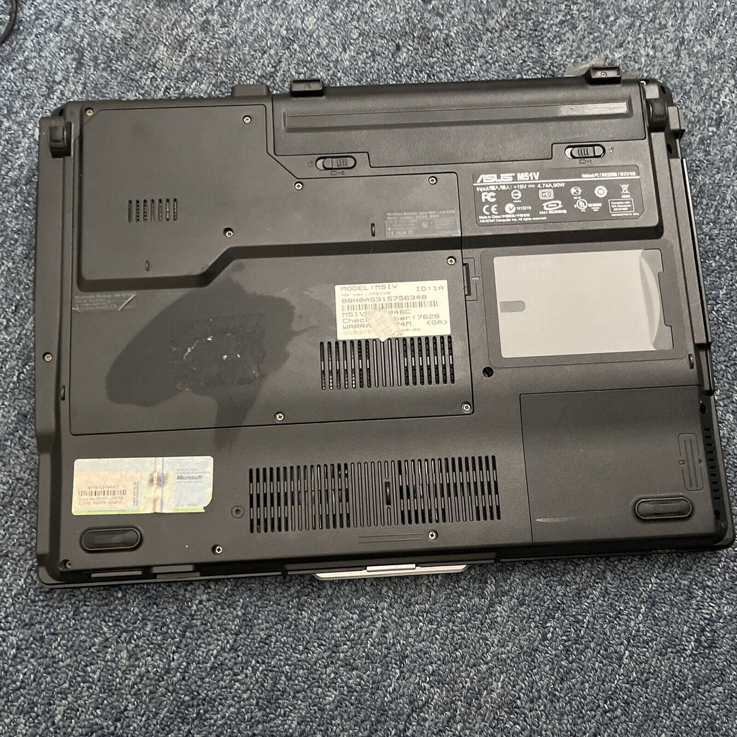 ASUS M51Va 15.4" Laptop Intel Core Duo P8600 2.4Ghz 3GB DVD Writer 320GB HDD
