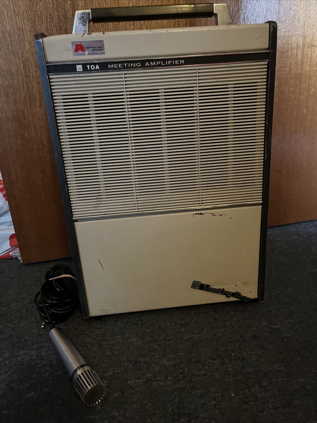 Vintage TOA Meeting Amplifier PA-111 with Microphone Made In Japan 1976