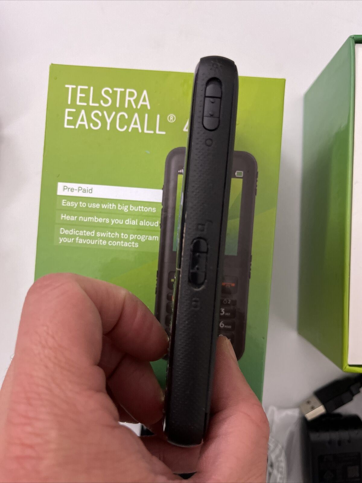 Telstra Easy Call 4 ZTE T403  Big Button Mobile Phone