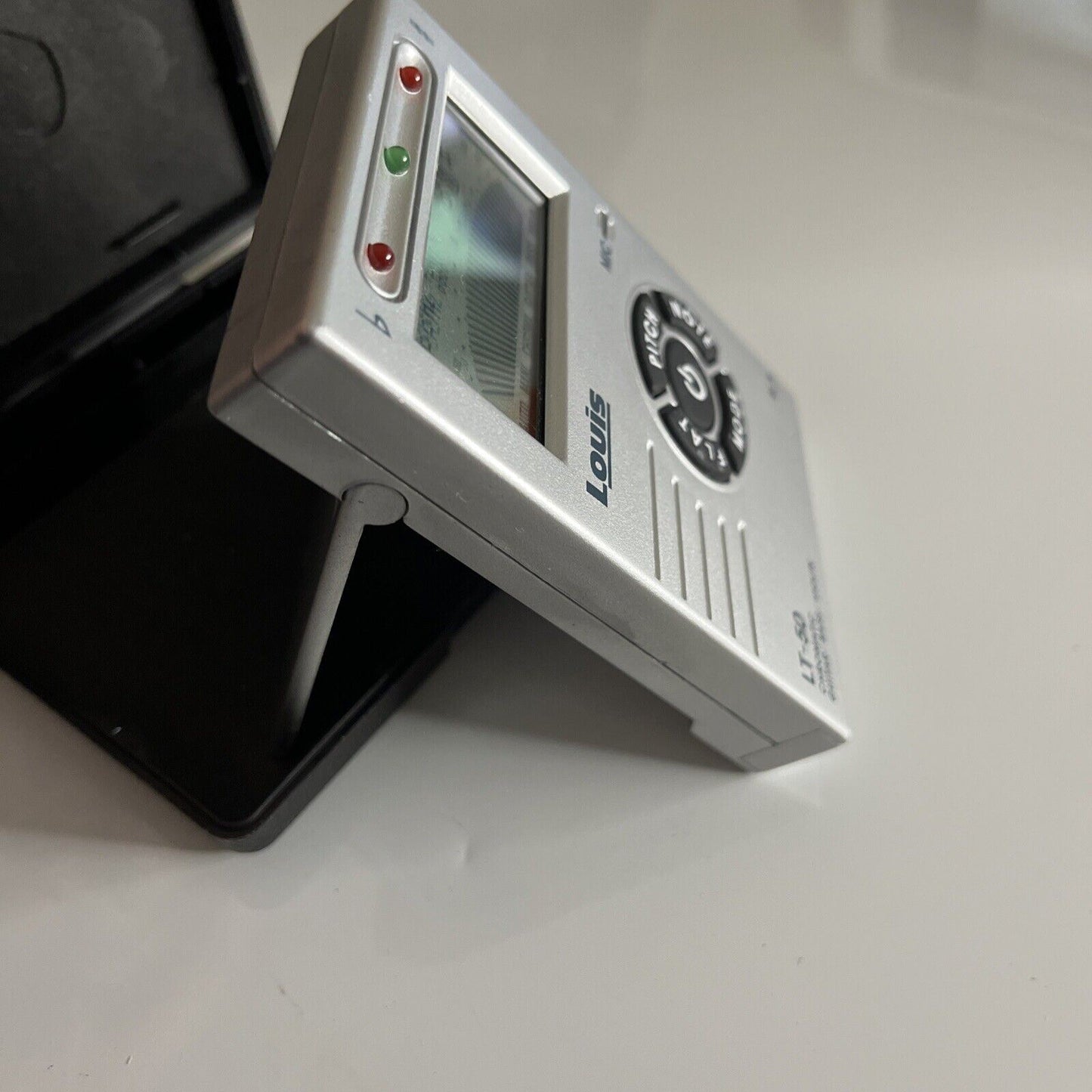 Louis LT-50 Chromatic Guitar / Bass / Violin Tuner