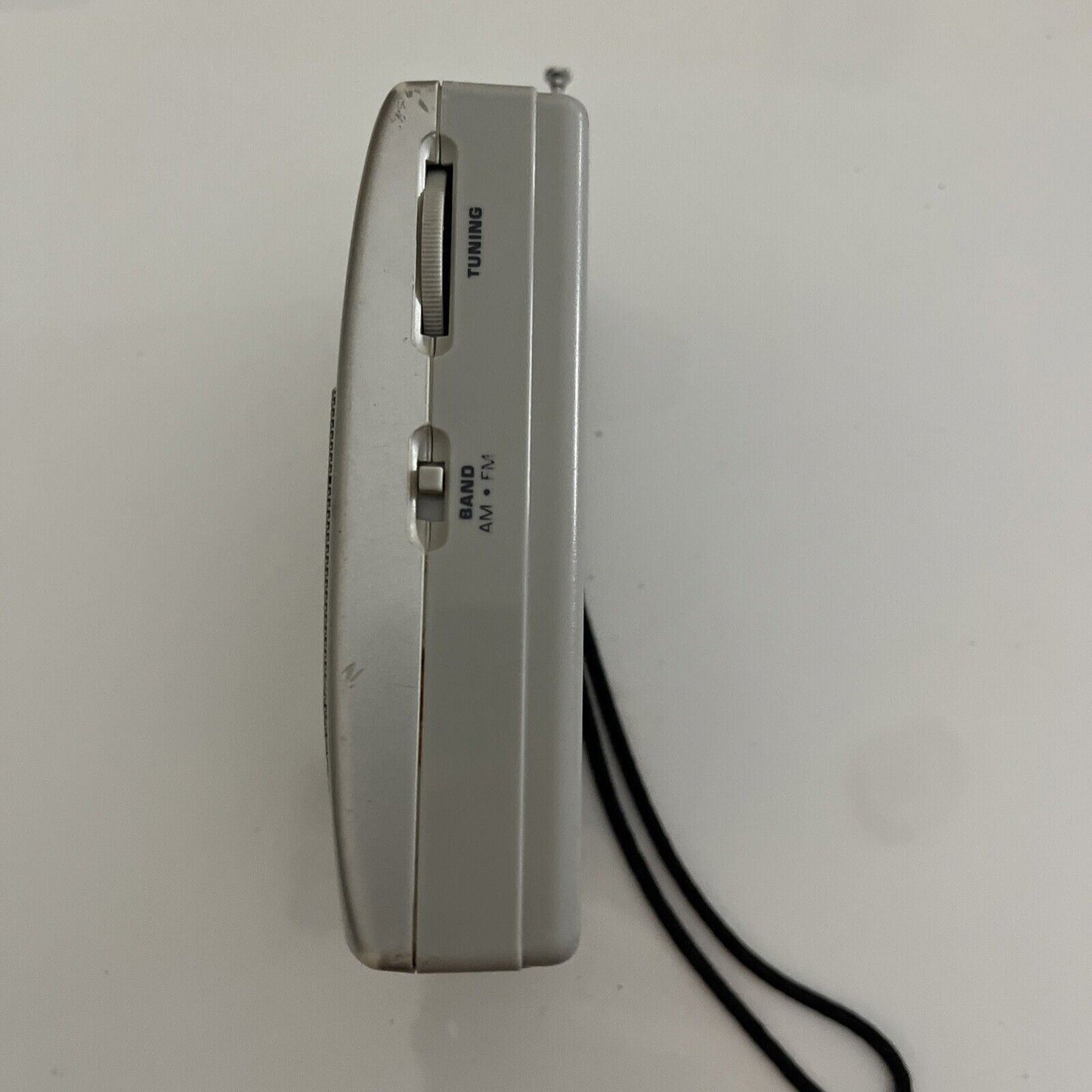 Vintage Sanyo AM/FM Portable Receiver Radio 2 Band Receiver – Retro Unit