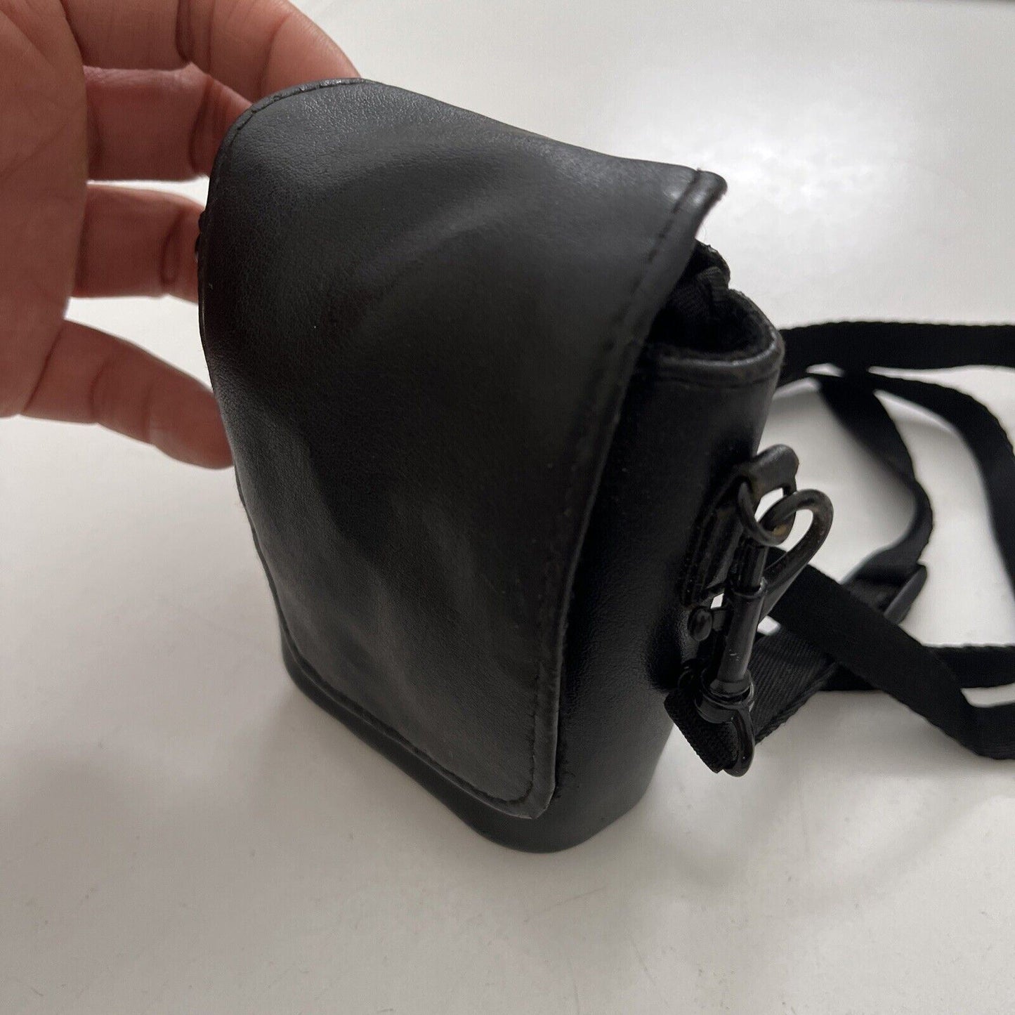 Casio EXILIM EX-Z120 Digital Camera 7.2 MP and 2 GB SD Card