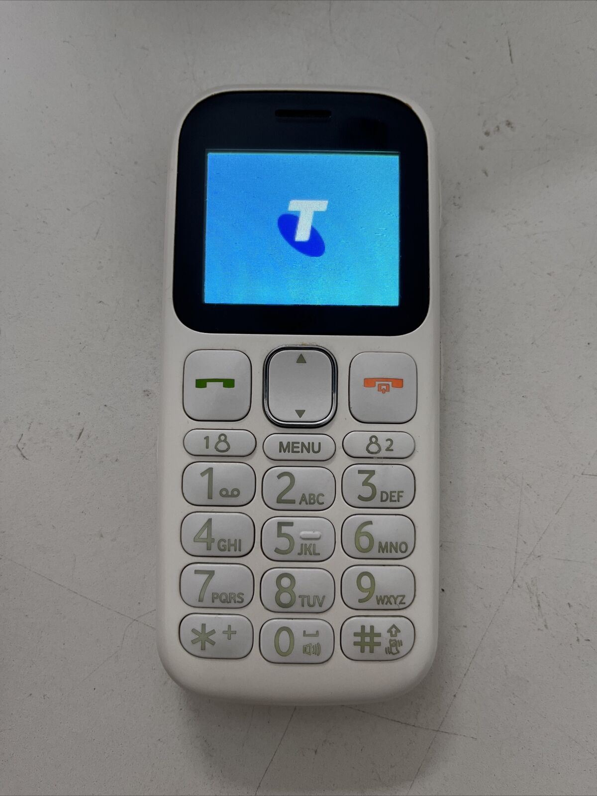 Telstra EasyCall 3 T303 - White Mobile Phone For Parts Or Not Working