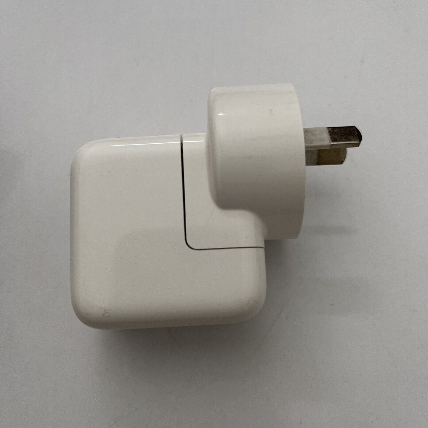 Genuine Apple 12W USB Charger Adapter A1401 Power Supply