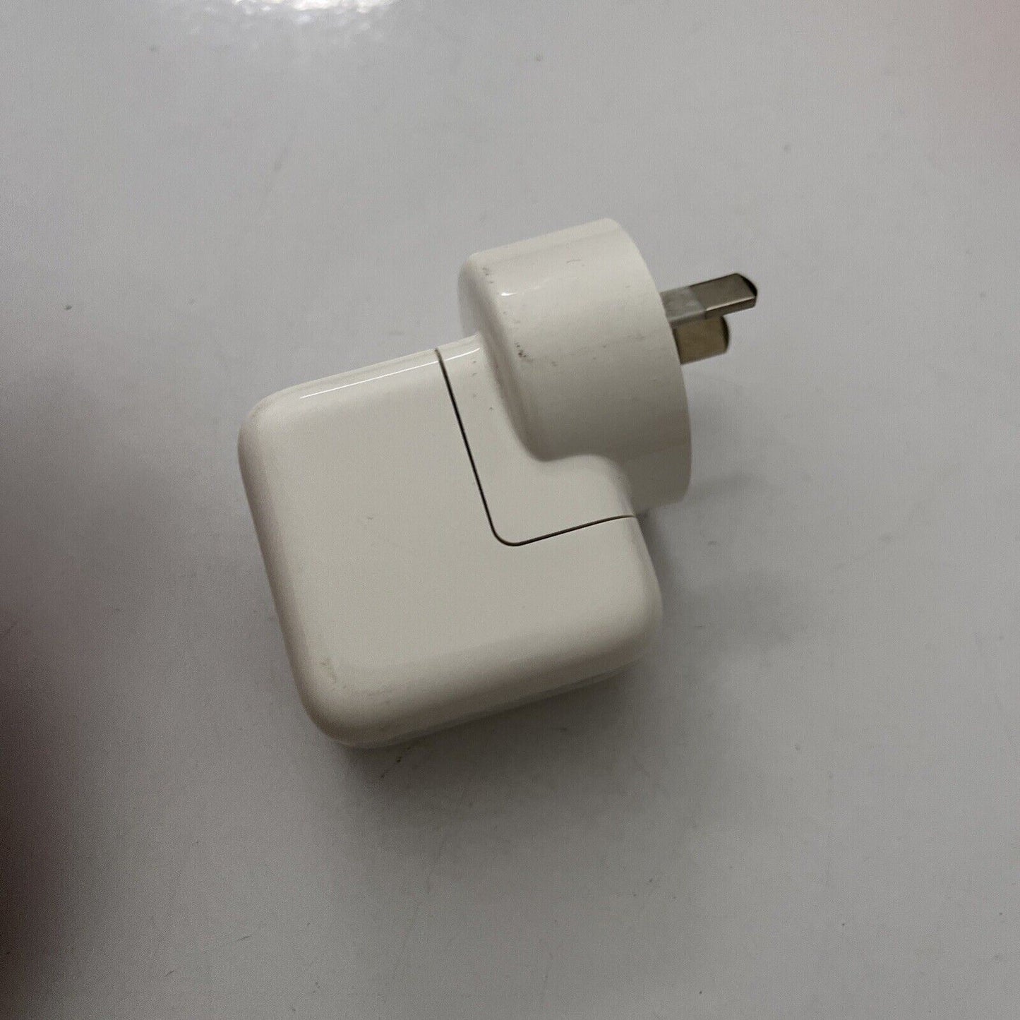 Apple A1357 & A1205 USB Power Adapter