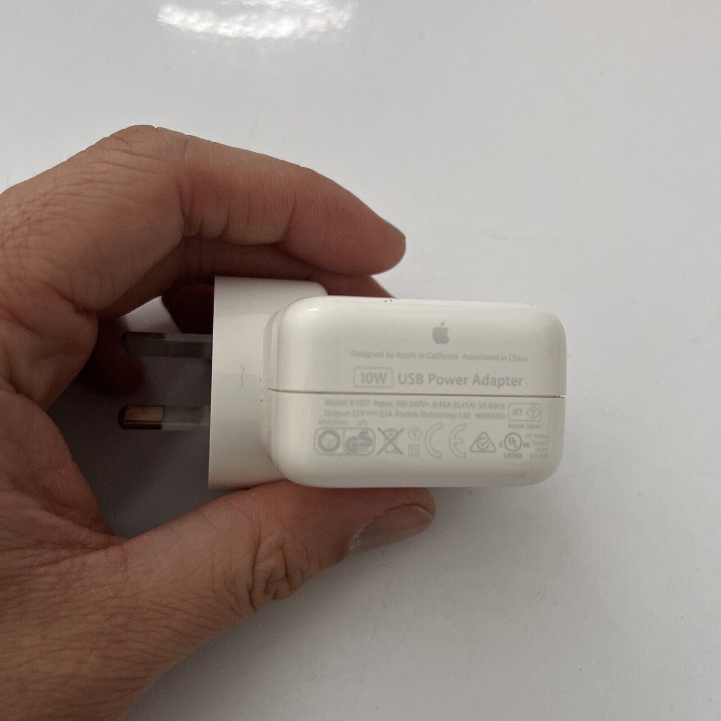 Apple A1357 & A1205 USB Power Adapter