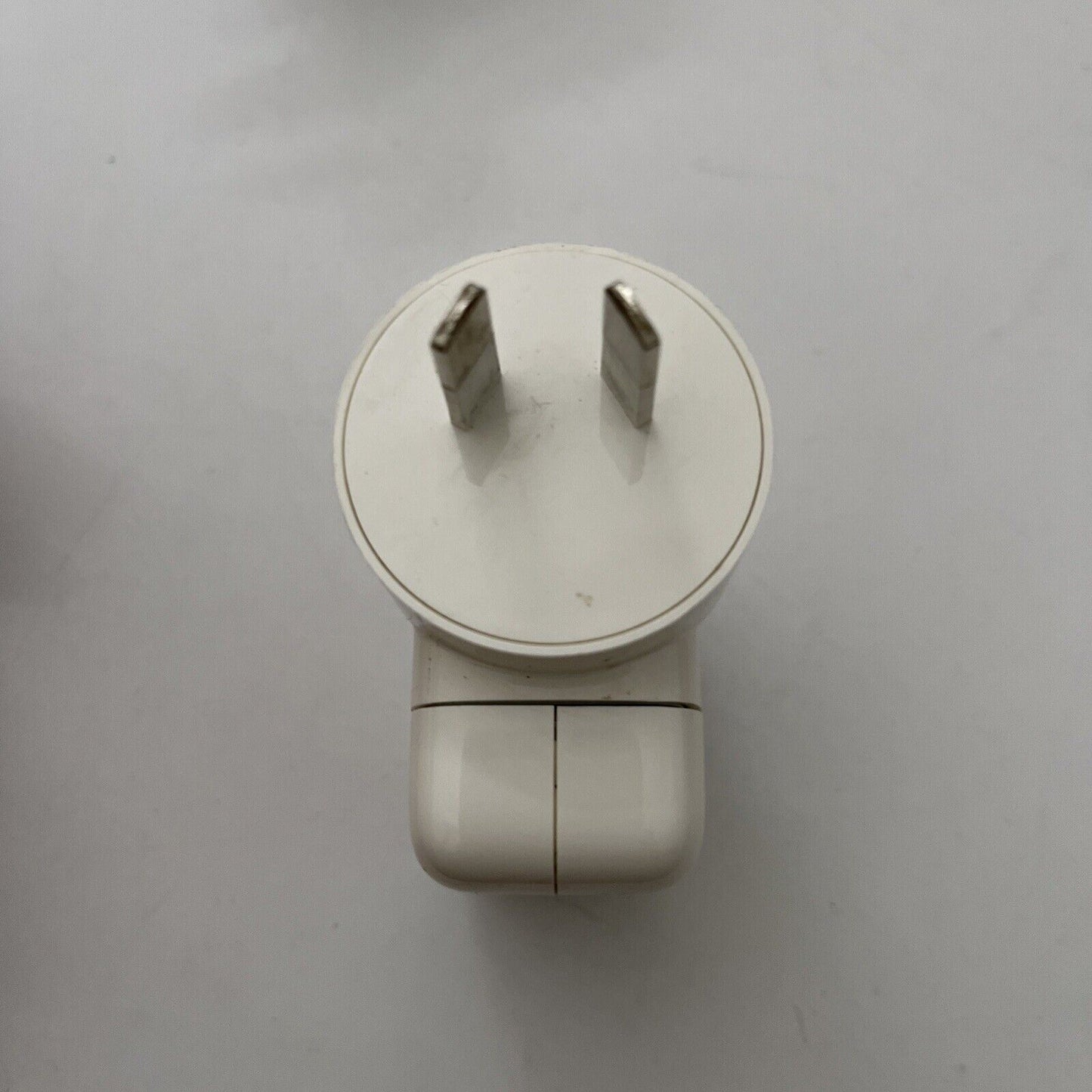 Apple A1357 & A1205 USB Power Adapter