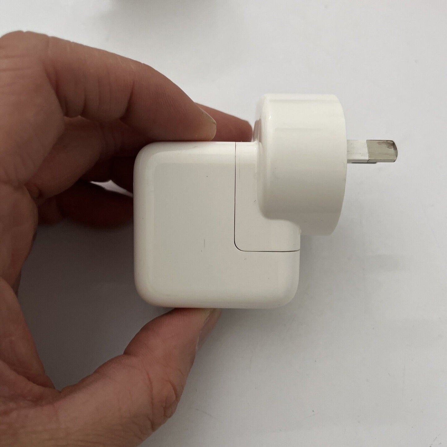 Apple A1357 & A1205 USB Power Adapter