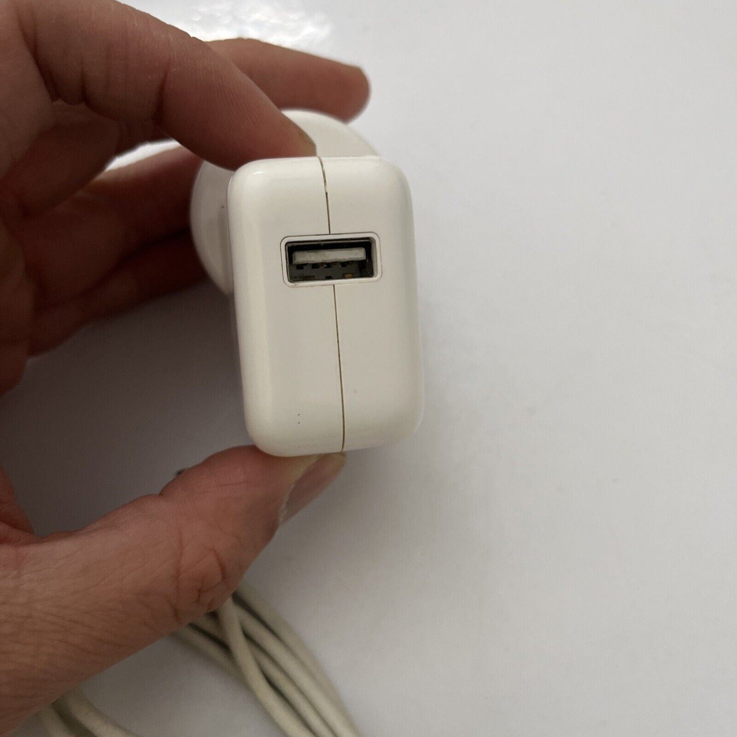 Genuine Apple iPod USB Power Adapter A1205 with 30 pin Charge Cable