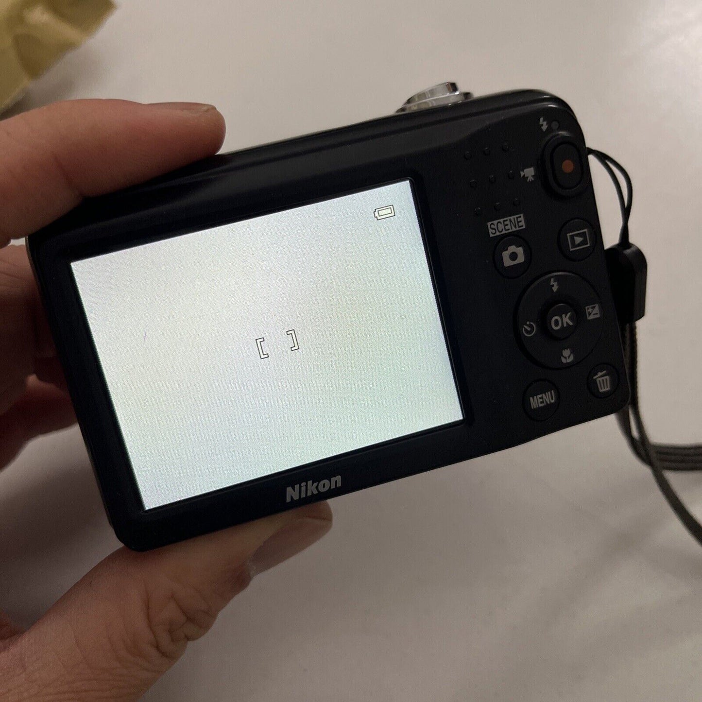 Nikon COOLPIX L29 16.1MP Digital Camera 5x Optical Zoom