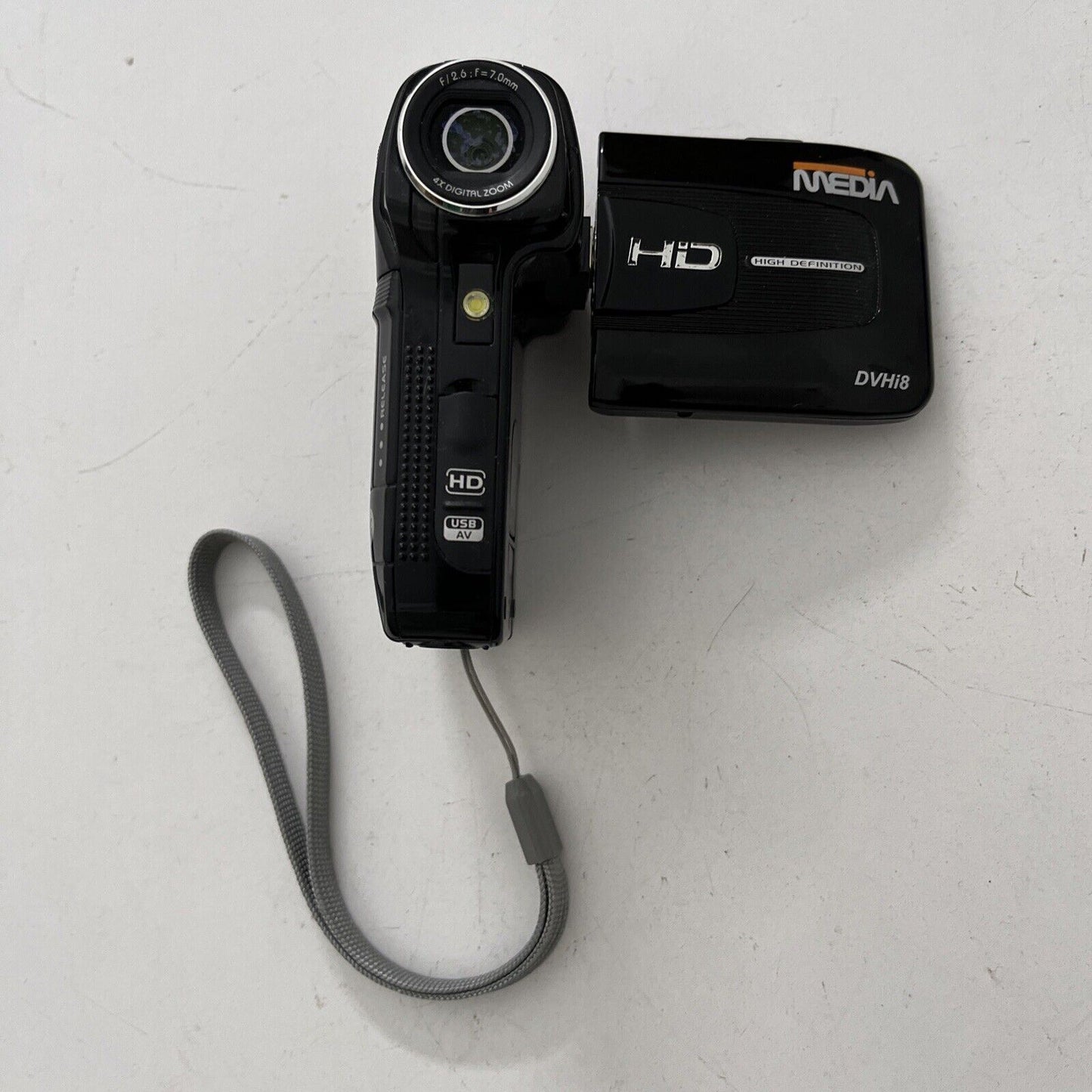 media HD DVHi8 Digital Video Camcorder 4x Digital Zoom 8 MP