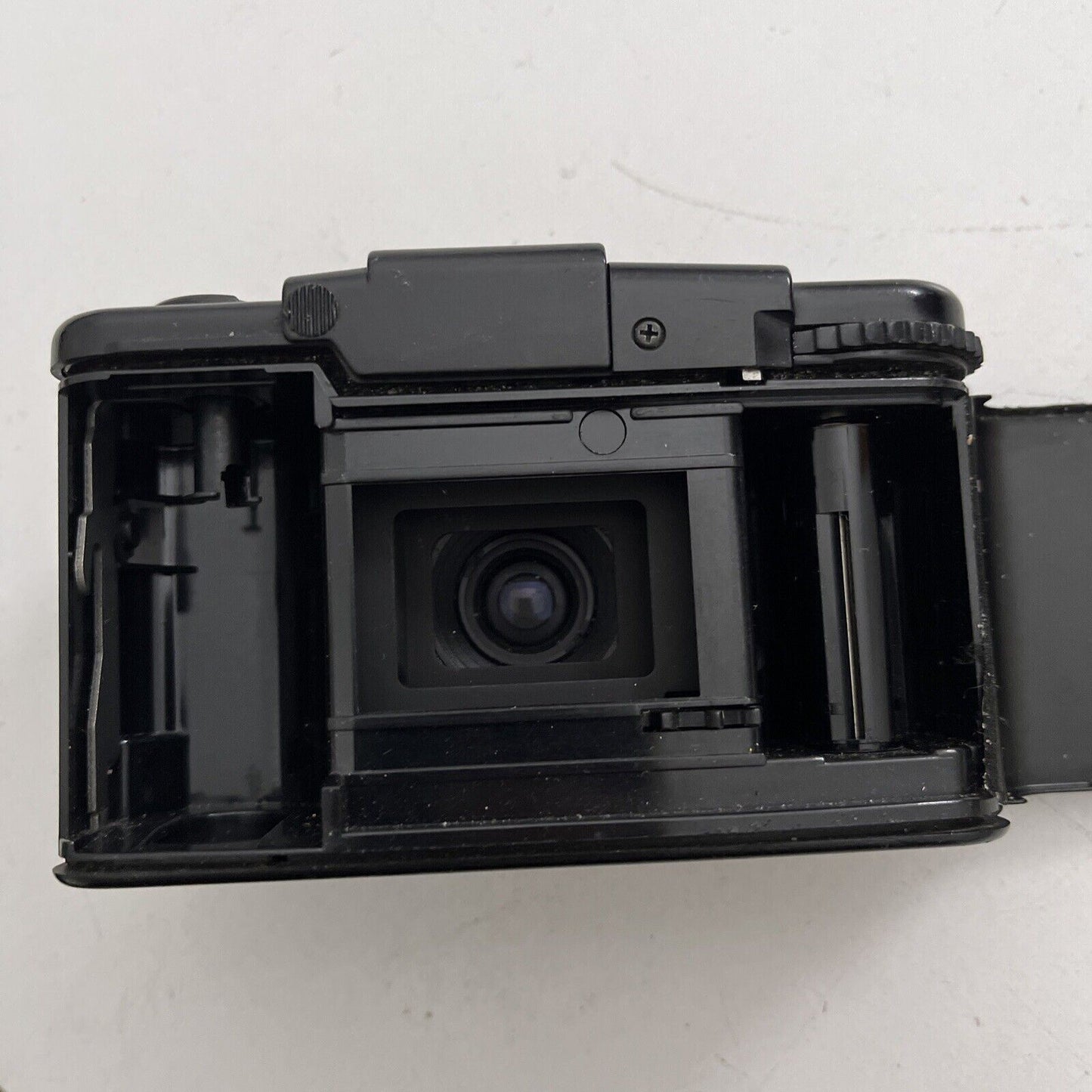 Olympus XA2 Point & Shoot 35mm Film Camera *For Parts Or Repair Not working