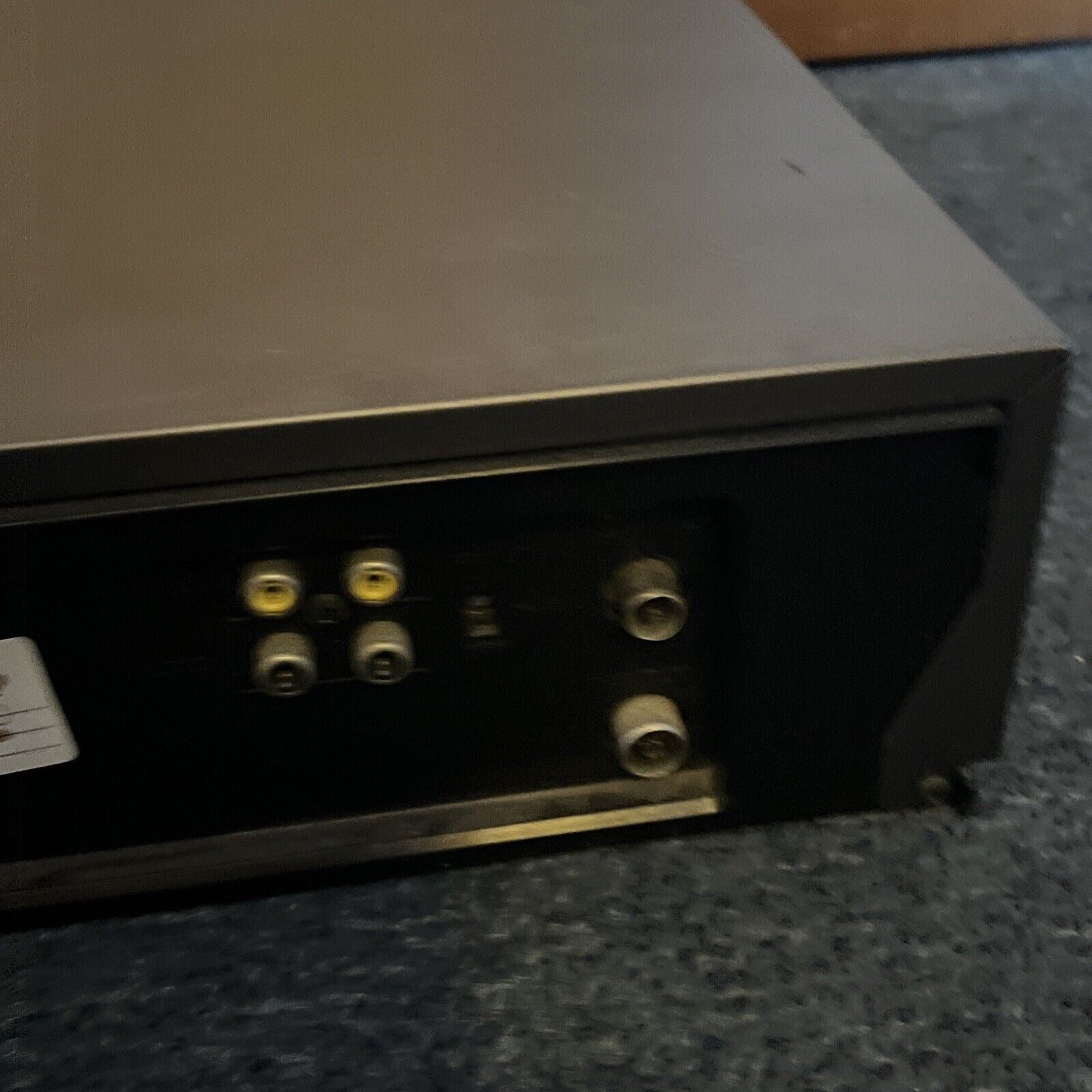Akai VS-X560 Vidéo VHS Hi Fi Stéréo 6 Head Multi Pal Ntsc Secan Work Akai VS-X560 Vidéo VHS Hi Fi Stéréo 6 Head Multi Pal Ntsc Secan Work