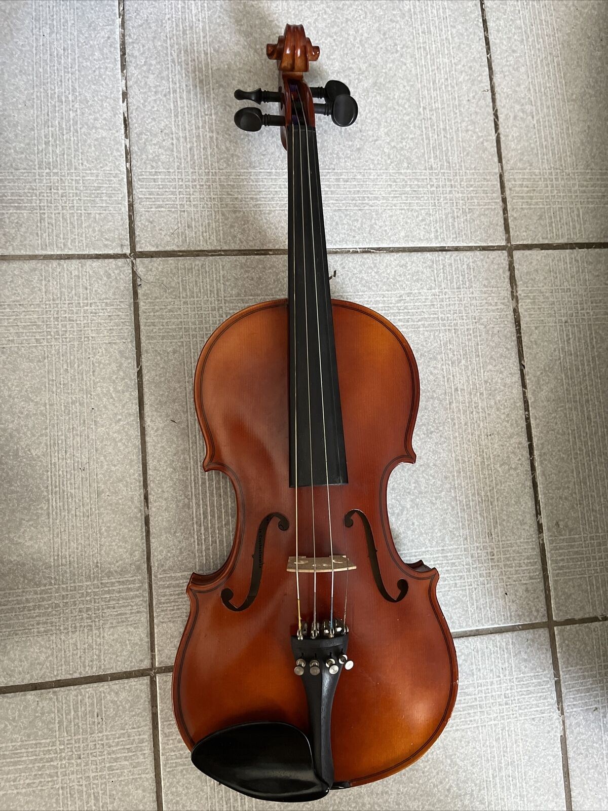 Corrado Stradivarius model 220 3/4 Violin with Chin Rest, Bow and Case