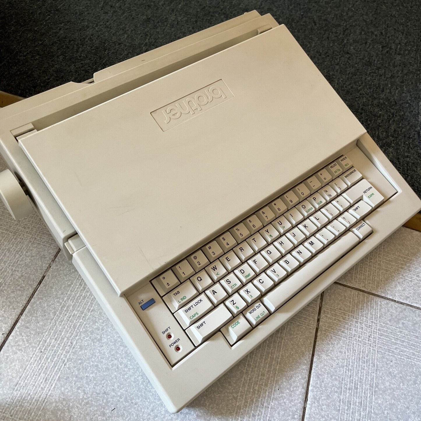 Brother AX-250 Portable Electronic Typewriter - Tested and working