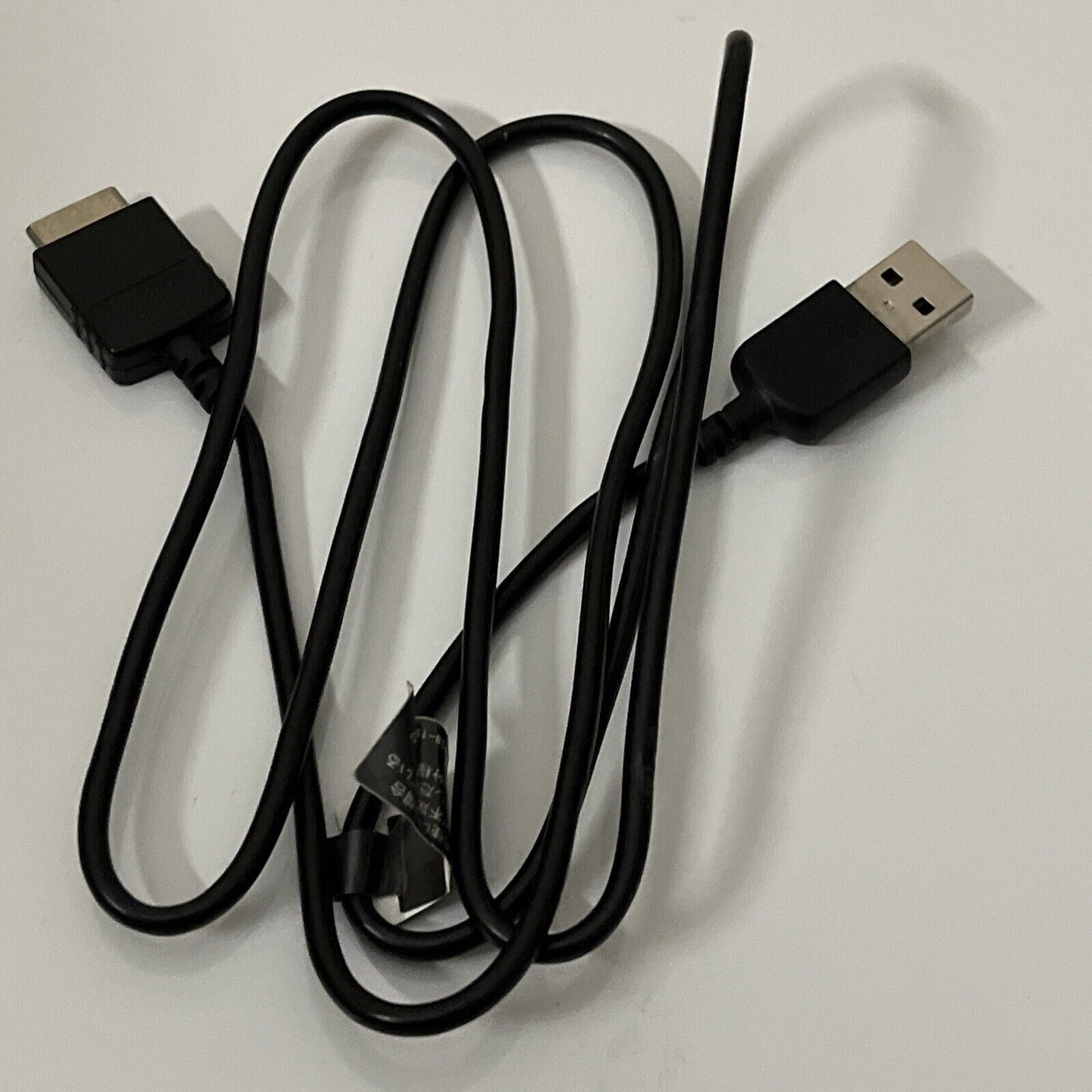 Genuine Sony WMC-NW20MU Walkman USB Charger & Data WM Port for MP3 Video Walkman