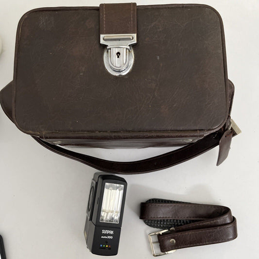 Vintage Camera Bag & Sunpak Flash Auto300 (not working)