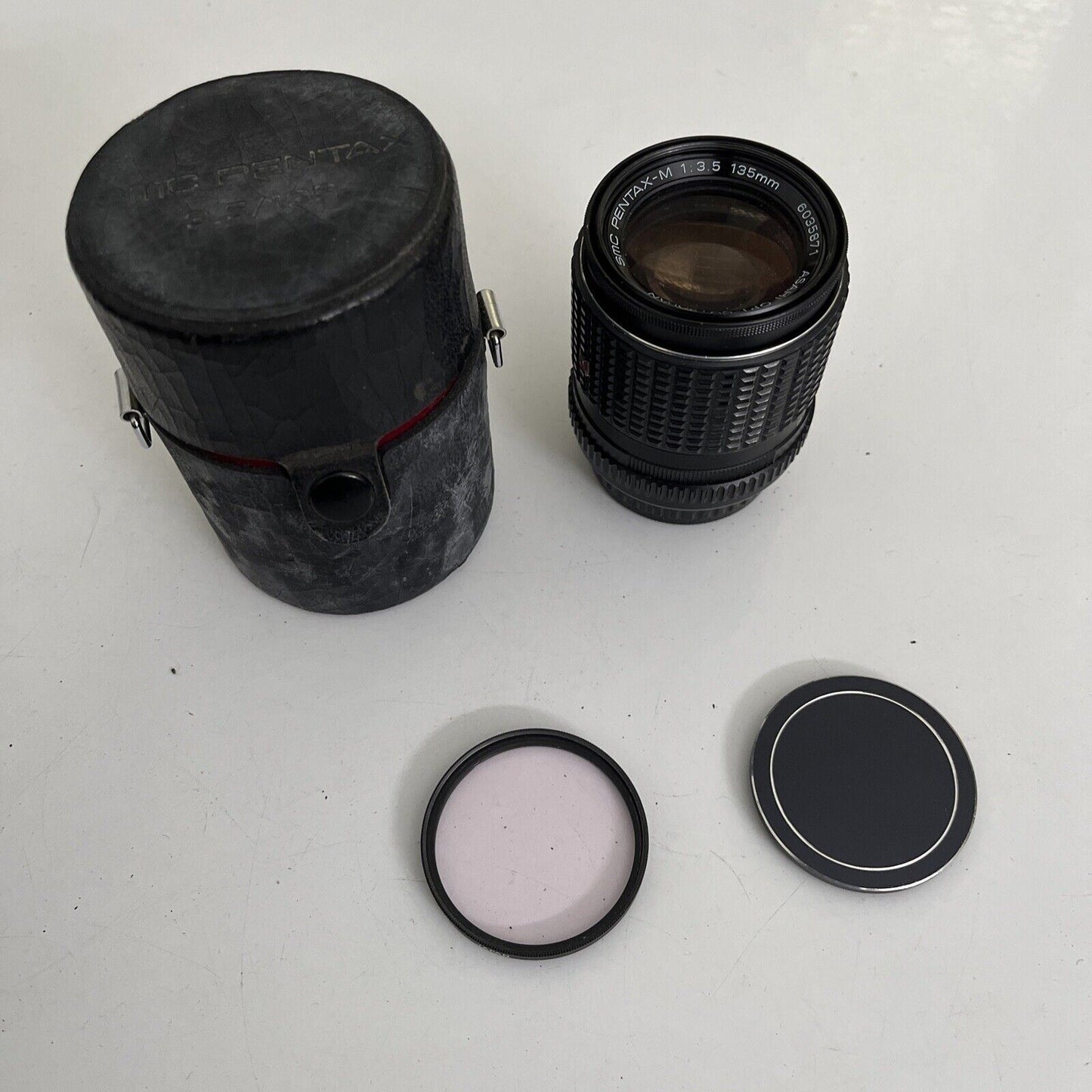 SMC Pentax-M 1:3.5 135mm Lens & Hoya 49mm Skylight(1B) Filter with Case JAPAN