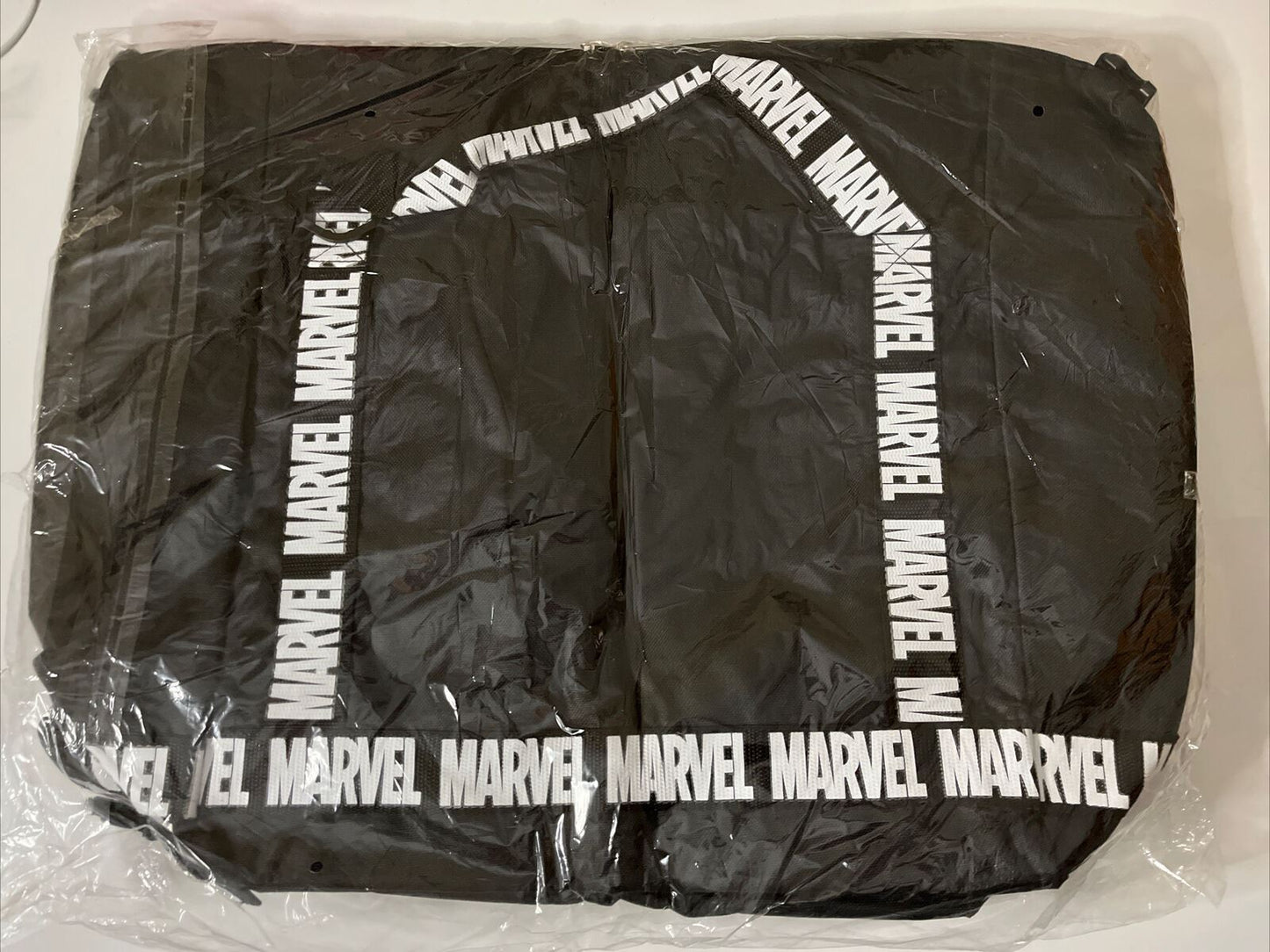 NEW Genuine Marvel Bag 24" x 19" 61 x48cm Carry Bag