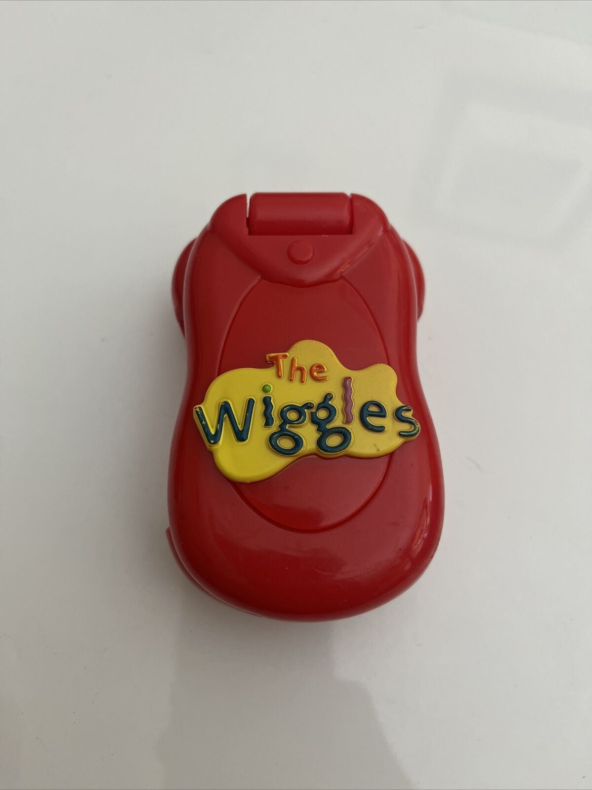 The Wiggles Flip & Learn Phone Mobile Music Toy – Retro Unit