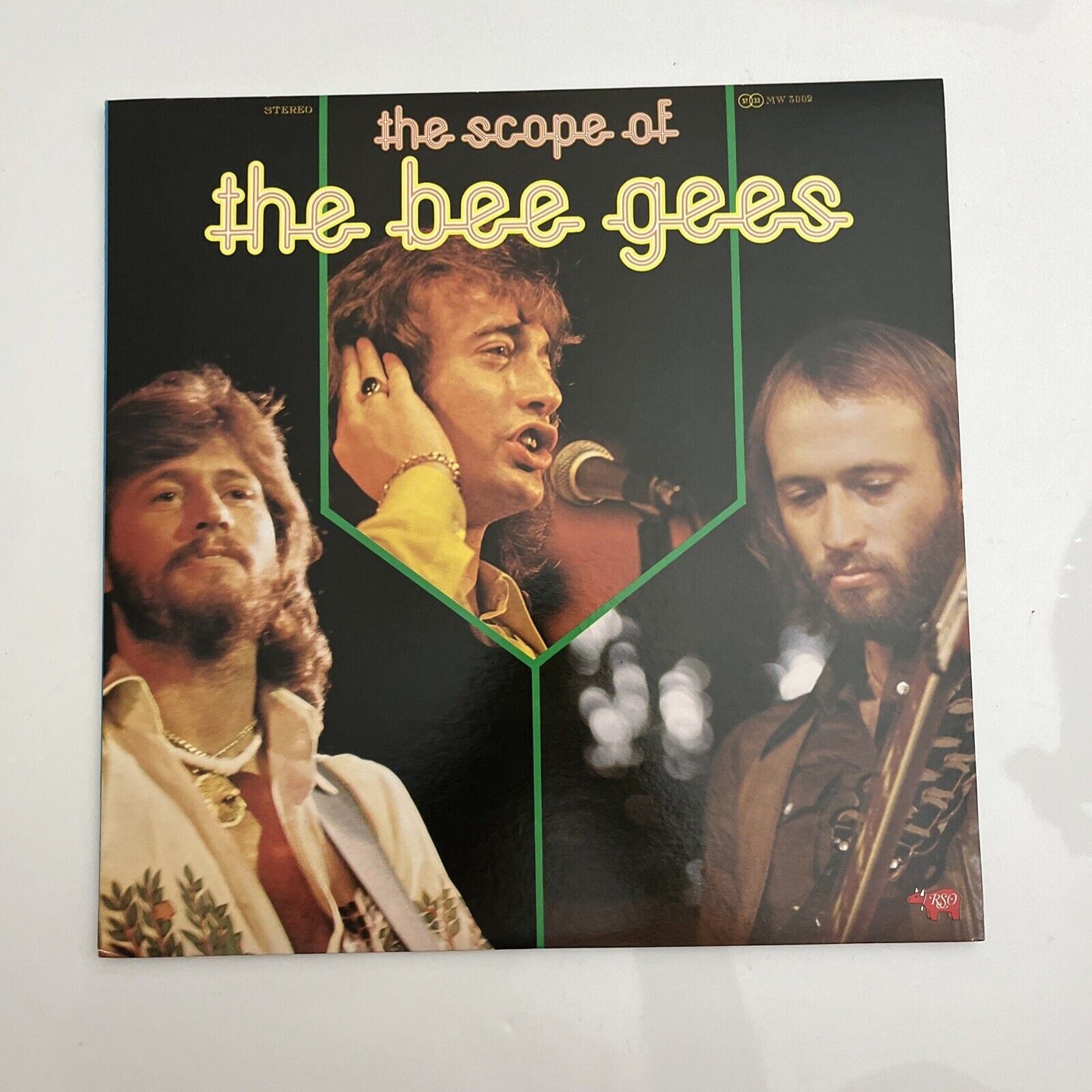 Bee Gees – The Scope Of The Bee Gees LP 1975 Vinyl Record MW 3002