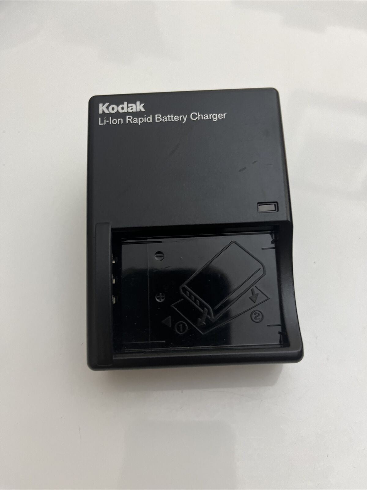 Genuine Kodak Li-ion Rapid Battery Charger K5000 for Kodak Easy Share Camera