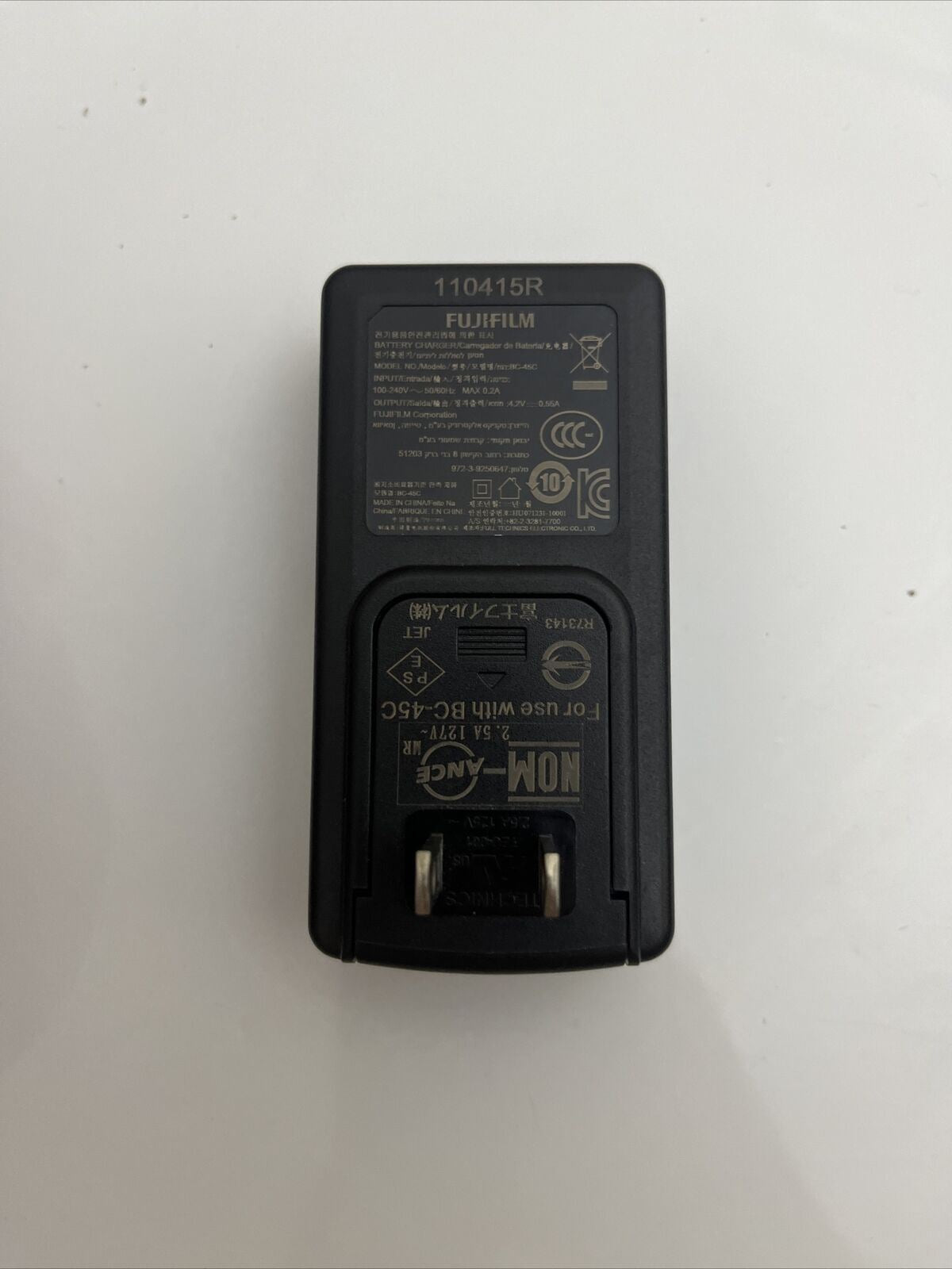 Genuine Fujifilm Battery Charger BC-45C for NP-45 NP-45A NP-45S