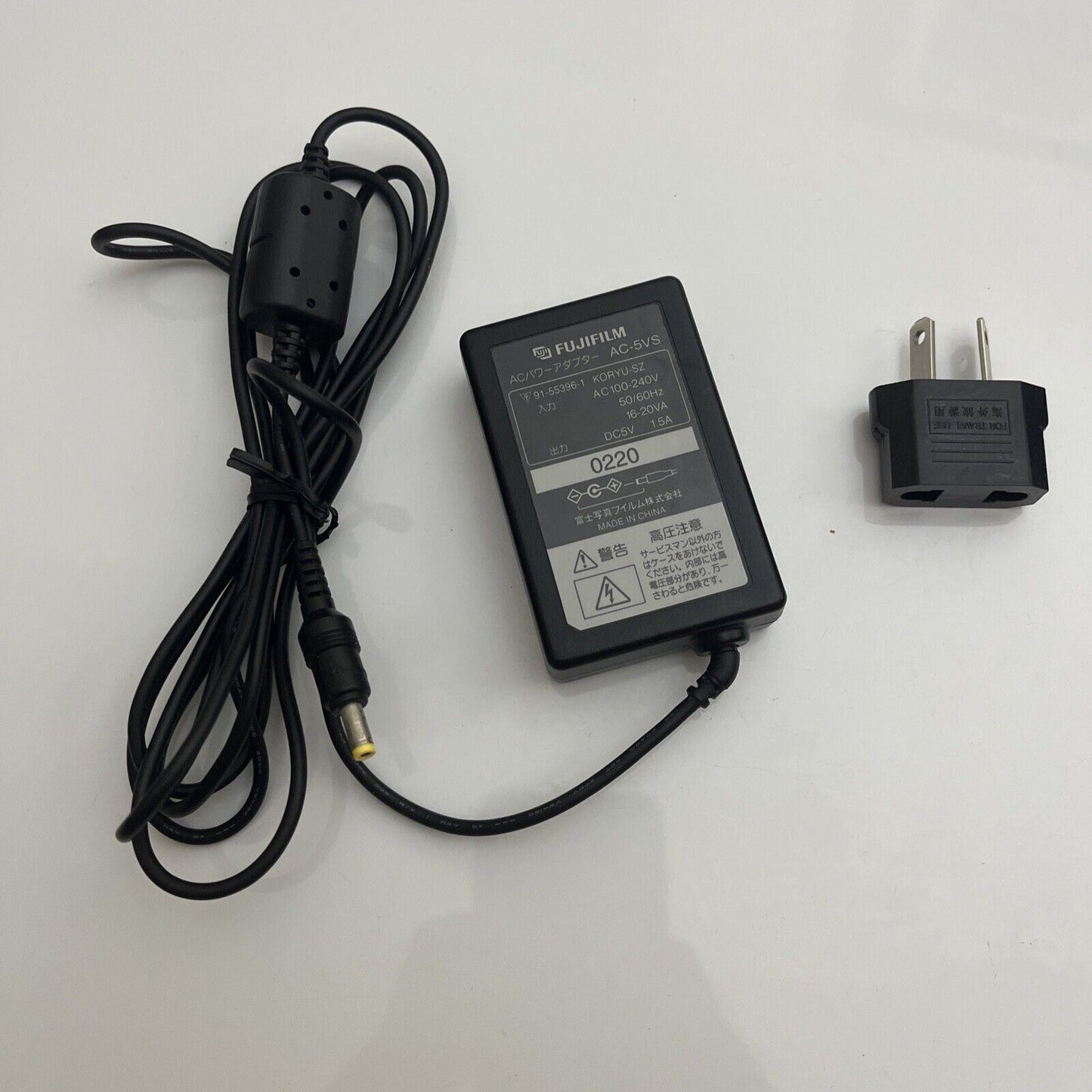 Genuine Fujifilm AC -5VS AC Adaptor Charger for FinePix Series Digital Camera