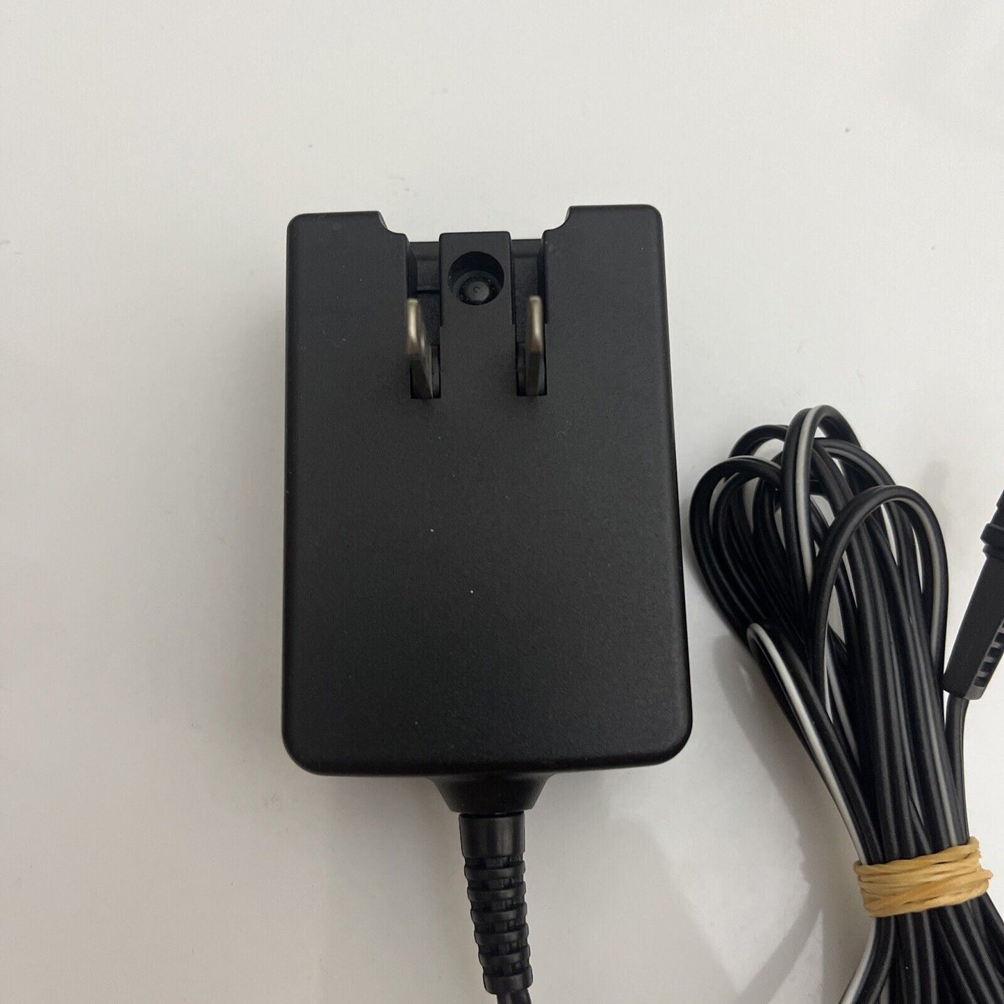 Genuine Fujifilm AC-5VN Charger for Fujifilm Finepix Series