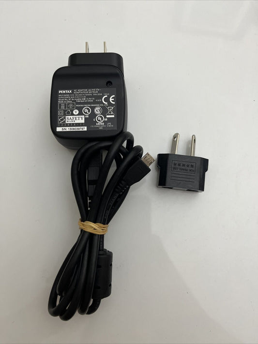 Genuine Pentax AC Adaptor D-PA135 Charger for WG-3, WG-3 GPS, WG-4, WG-50, WG-10