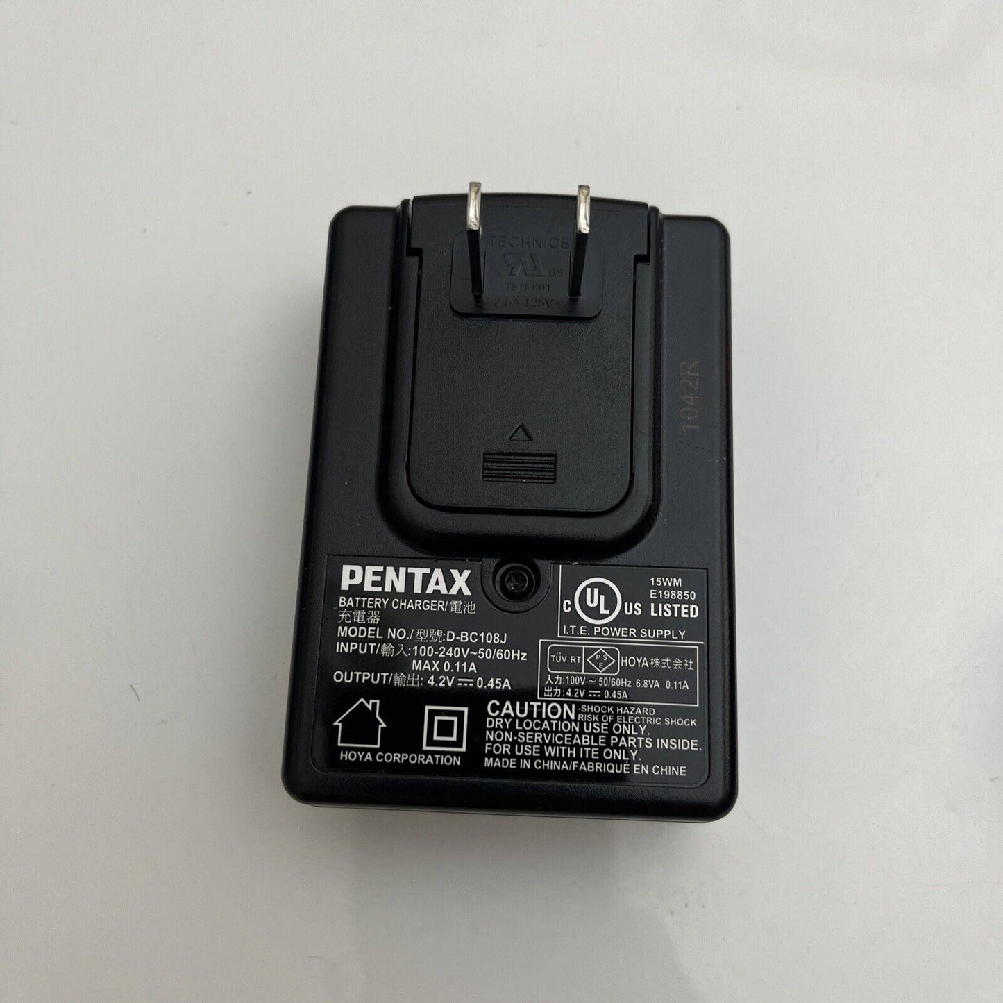 Genuine Pentax Battery Charger D-BC108J for Optio RS1000/NB1000