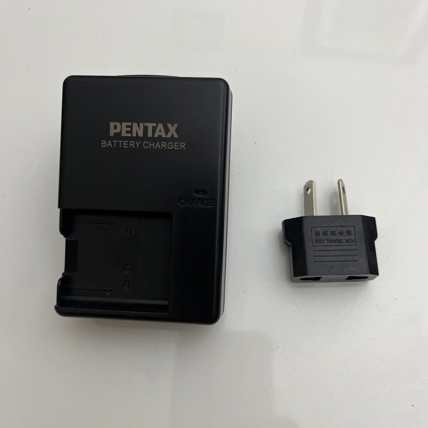 Genuine Pentax Battery Charger D-BC108J for Optio RS1000/NB1000