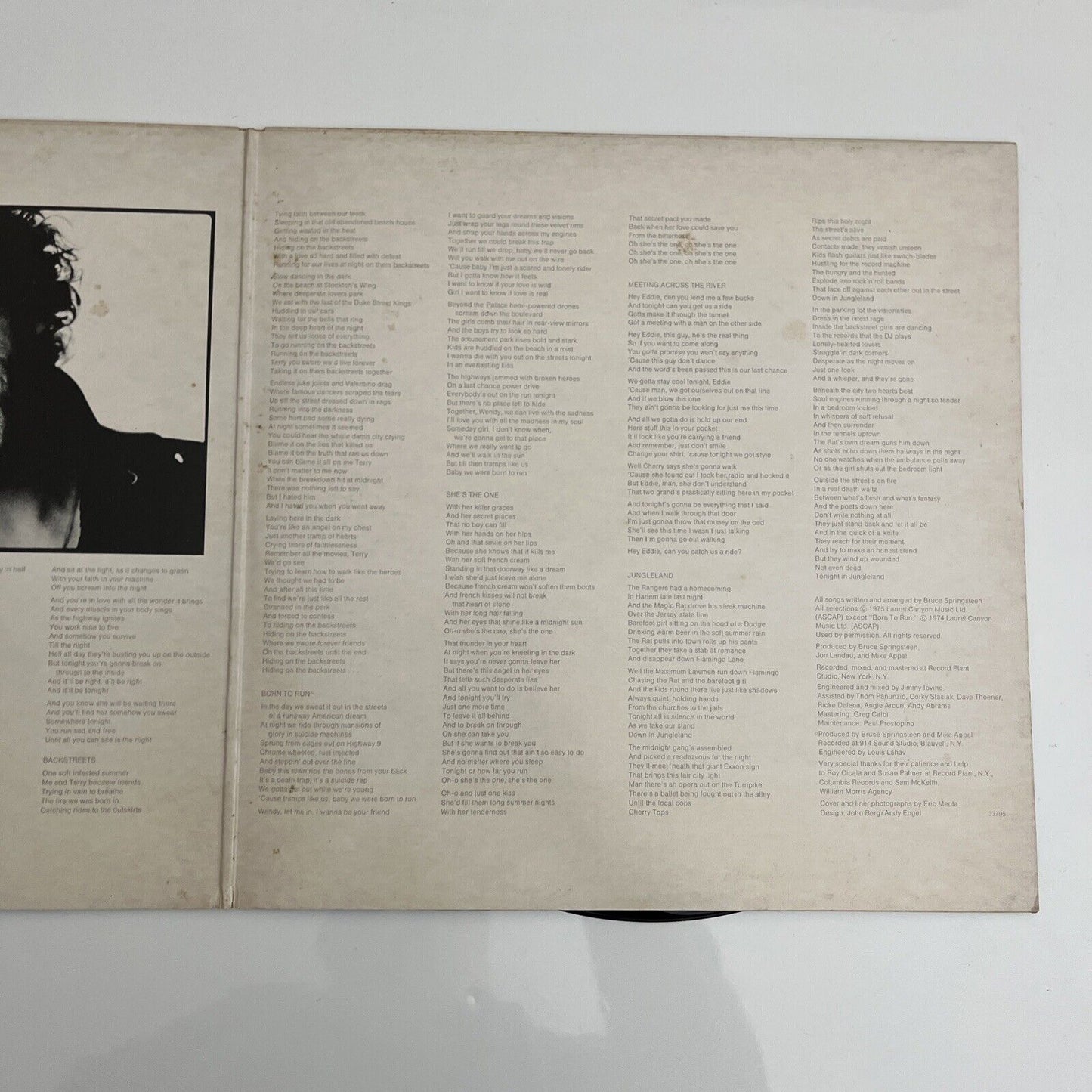 Bruce Springsteen - Born To Run LP 1975 Vinyl Record  JC 33795 Gatefold