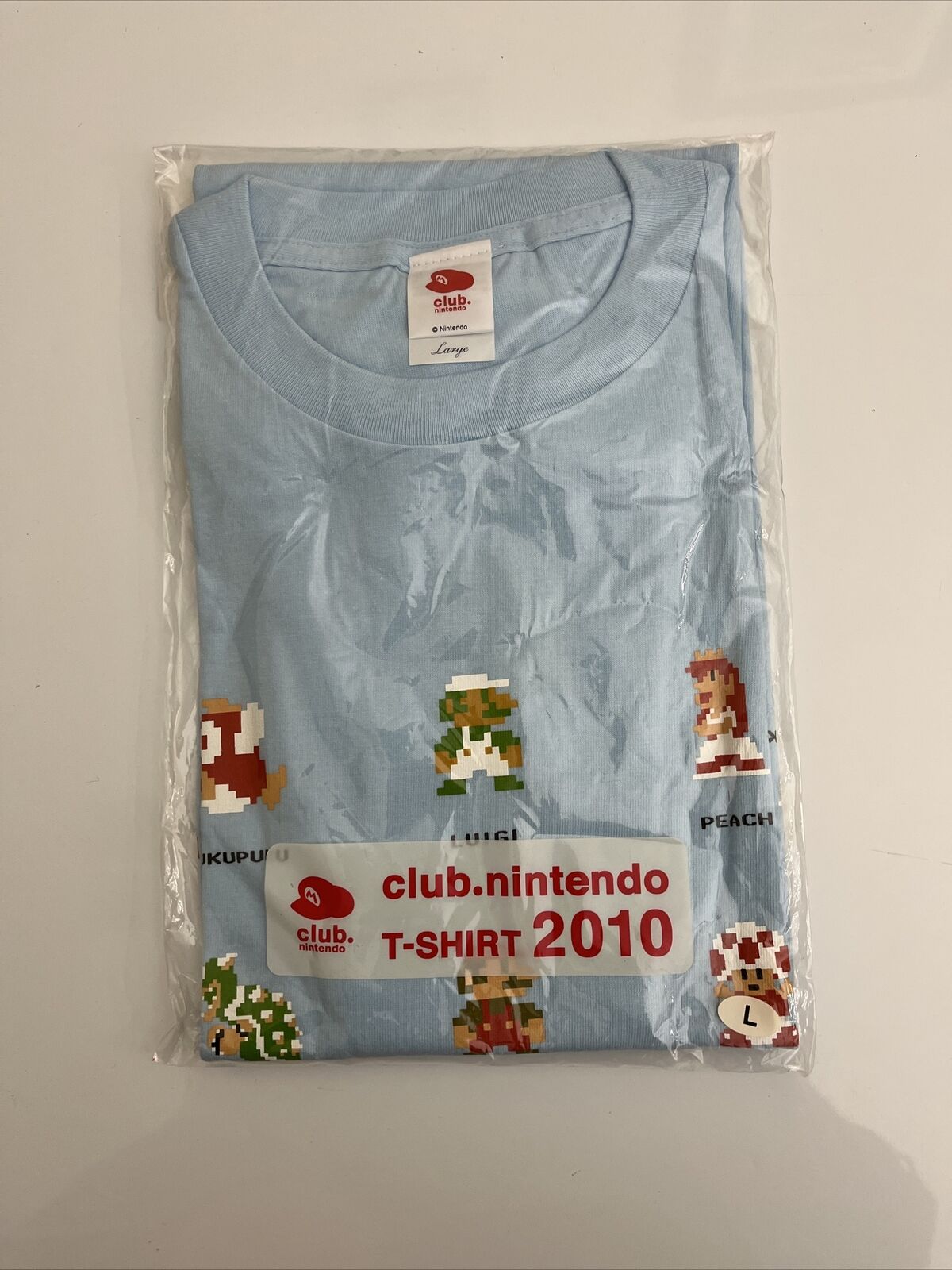 NEW Official Nintendo Club Super Mario Bros Limited Edition T-shirt 2010 Large