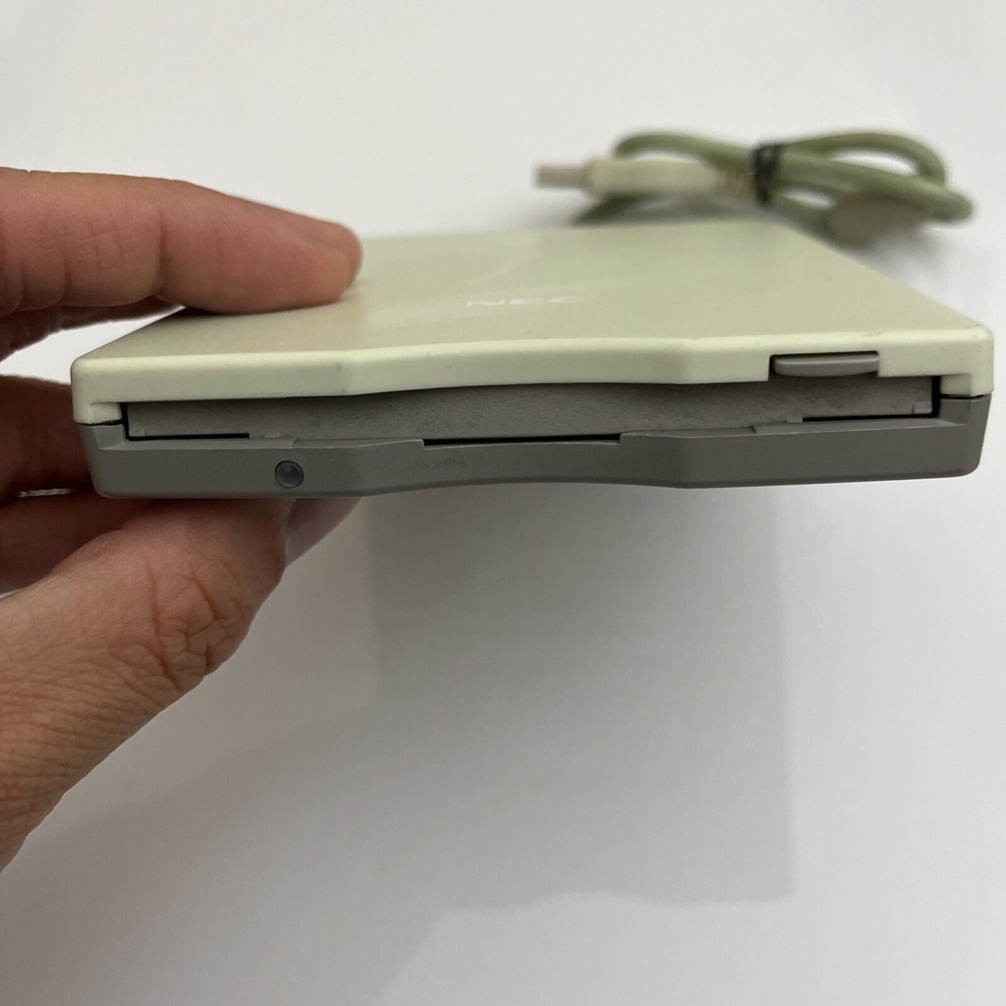 NEC Portable External USB 1.44 MB 3.5” FDD Floppy Disk Drive FD-05PUB White