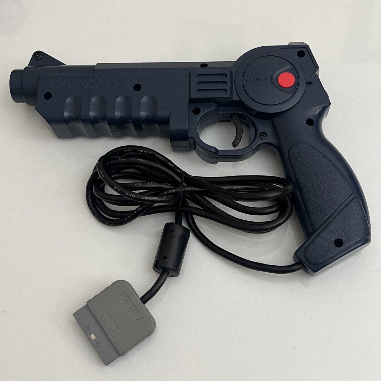 Sony PlayStation Konami Light Gun Controller PS1 RU012 SLPH-00014