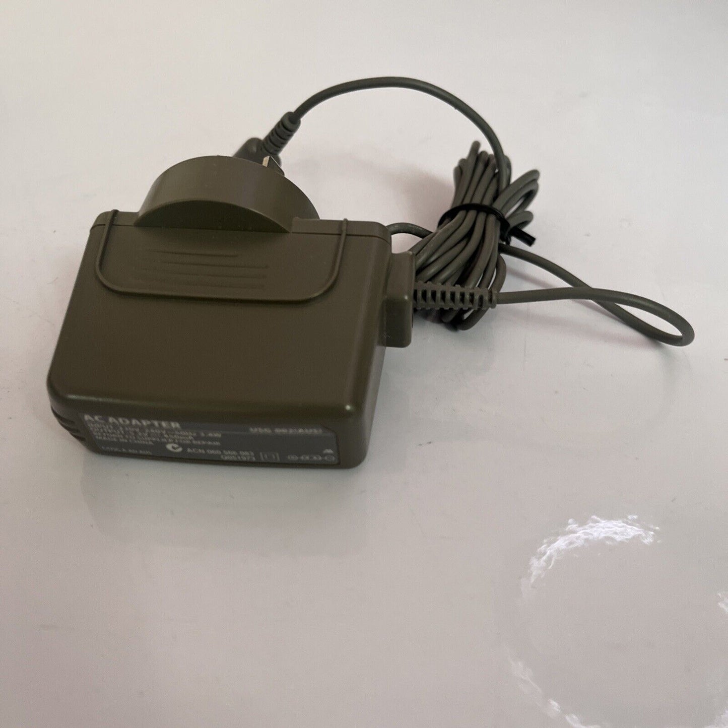 Nintendo DS Lite Charger USG-002(AUS) Genuine Australia Plug