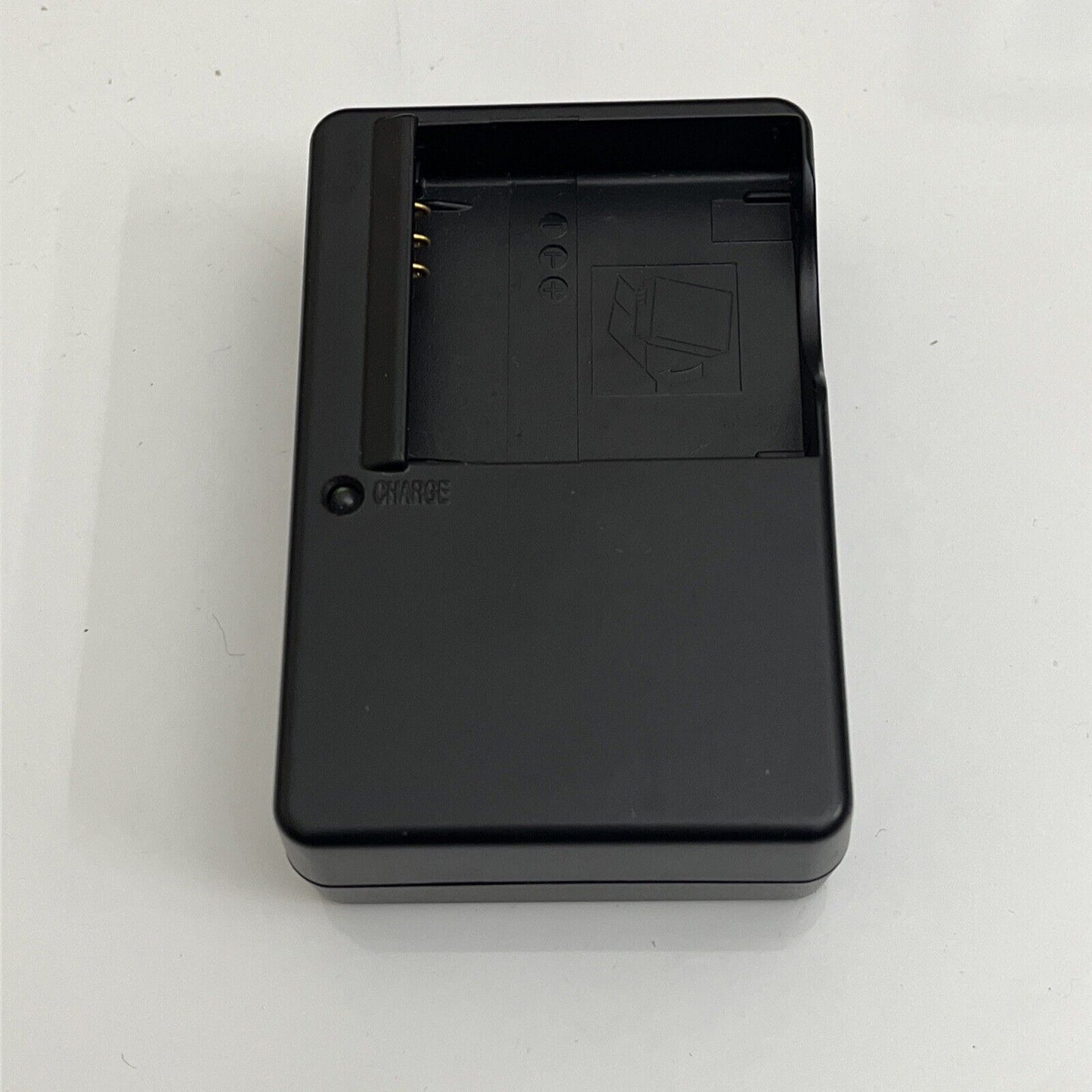 Genuine Ricoh BJ-7 Battery Charger for DB-70 battery