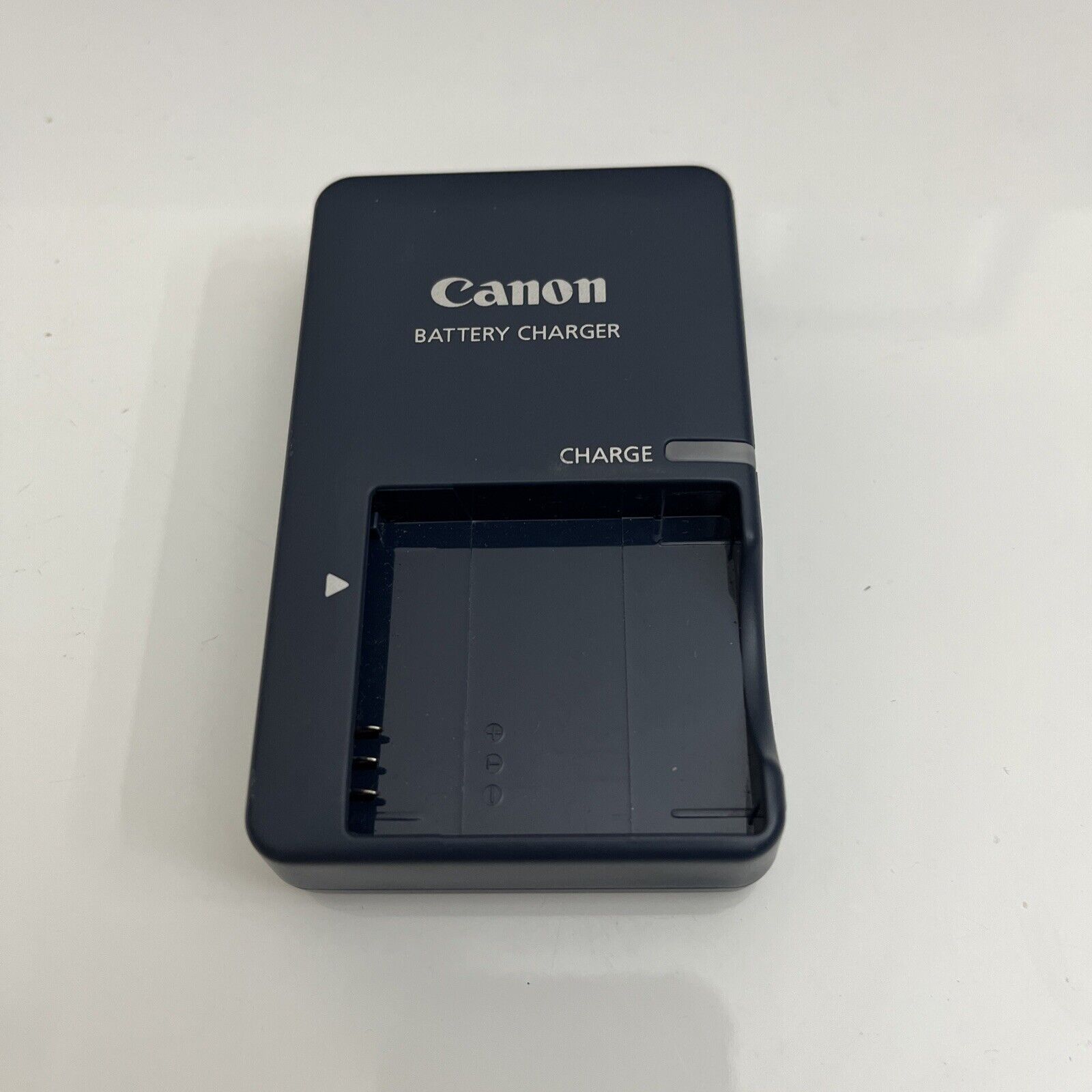 Carregador De Bateria Canon CB-2LVE G Para NB-4L Novo + NF-e Carregador De Bateria Canon CB-2LVE G Para NB-4L Novo + NF-e