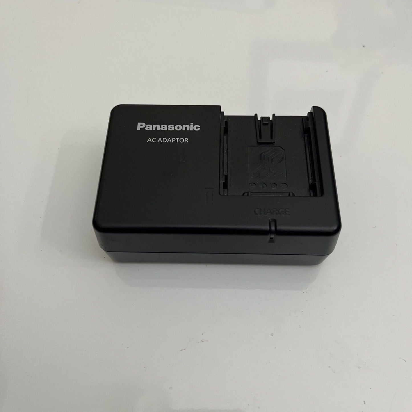 Panasonic VSK0696 Genuine Battery Charger for VW-VBG130 Battery HDC-HS9