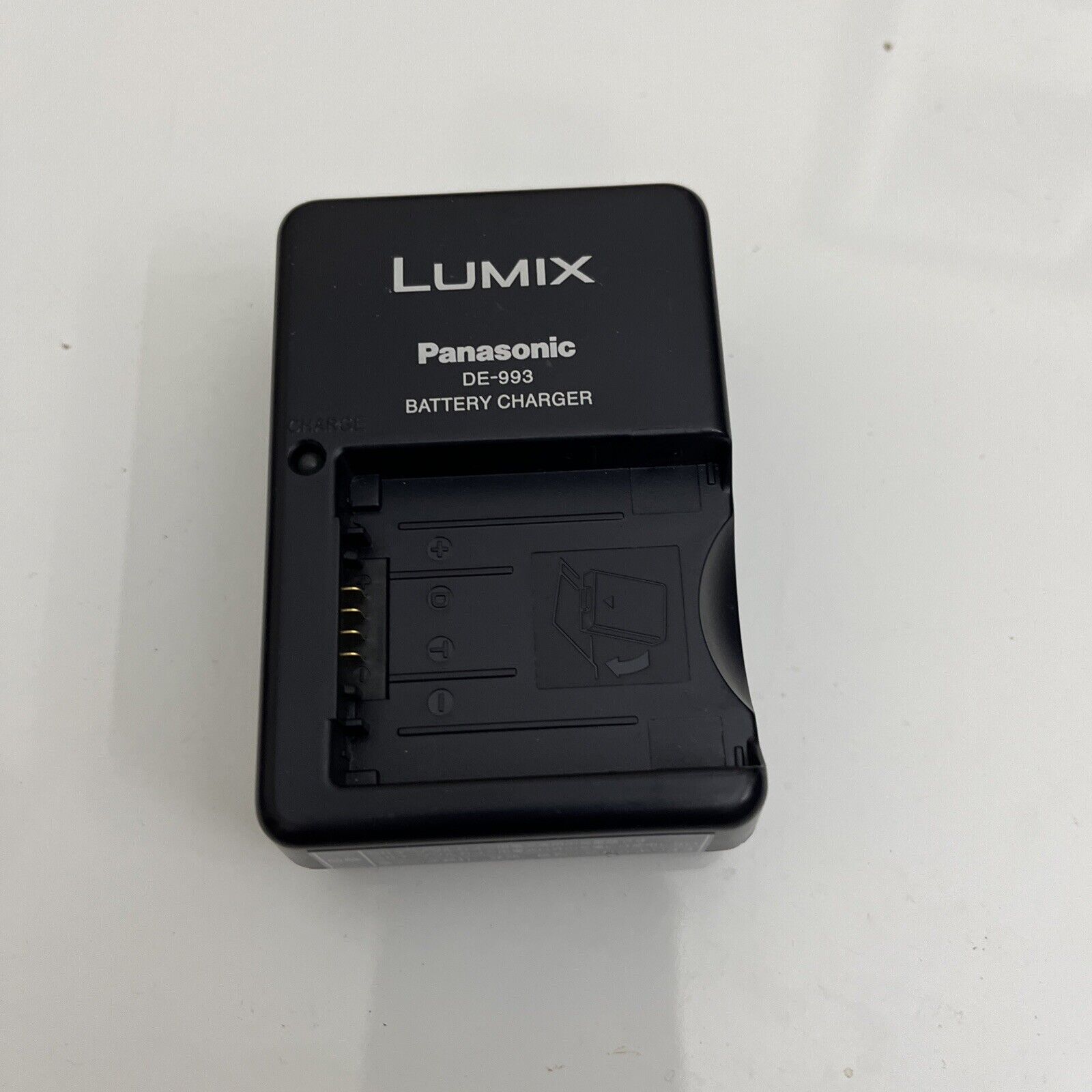 Kastar Slim Battery Charger Kit For Panasonic CGA-S006 – Lumix DMC-FZ50 – 1200mAh Li-Ion