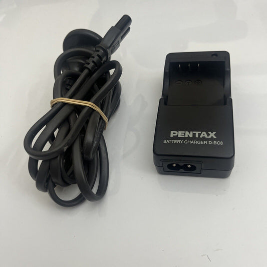 Genuine  Pentax D-BC8 Battery Charger for DL18 Optio S6, S5z, S5i, WPi WP