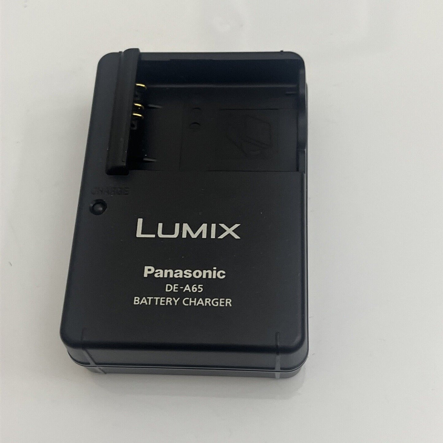 Genuine Panasonic Lumix DE-A65 Battery Charger DMW-BCG10 DMW-BCG10E DMW-BCG10PP