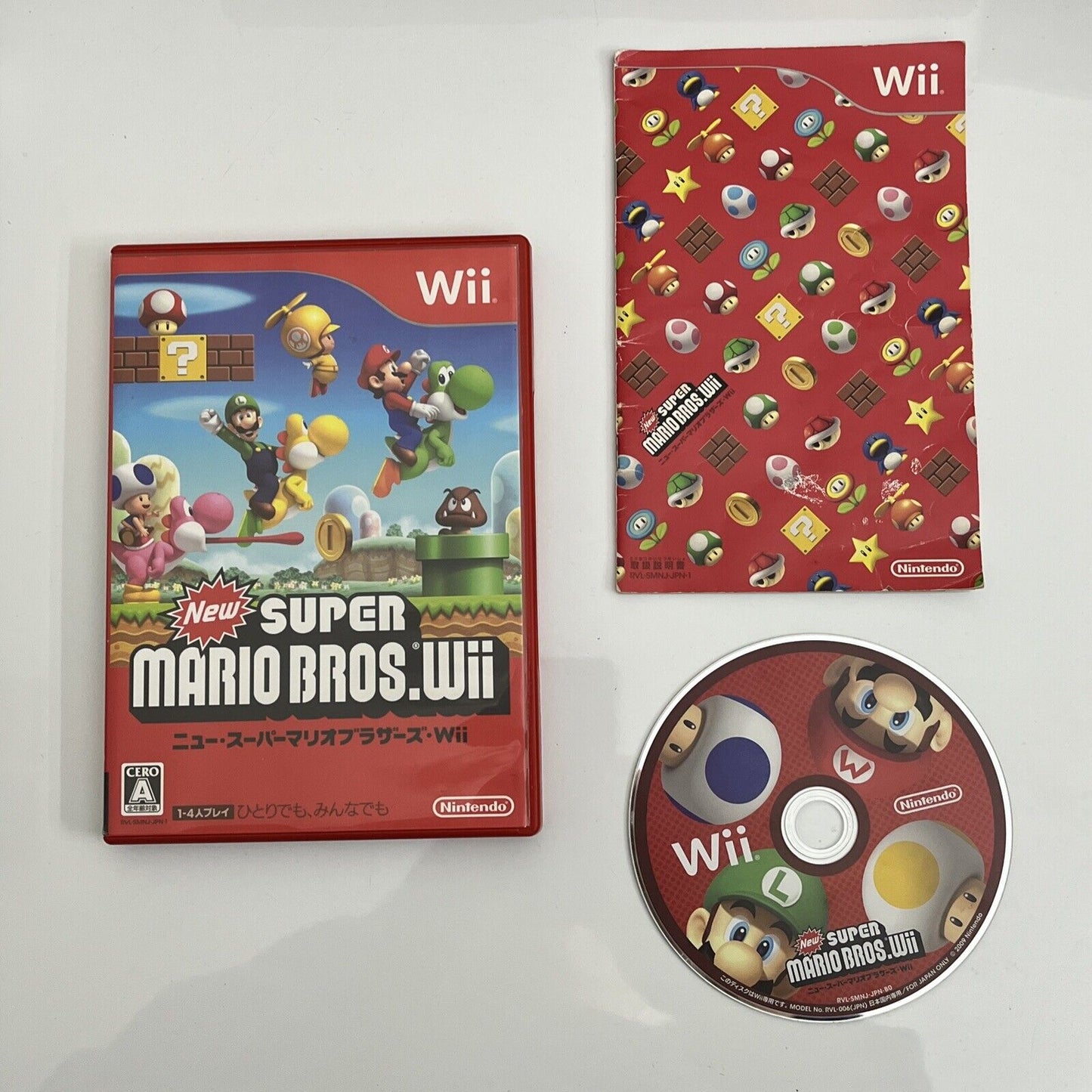 New Super Mario Bros - Nintendo Wii NTSC-J JAPAN Game Complete