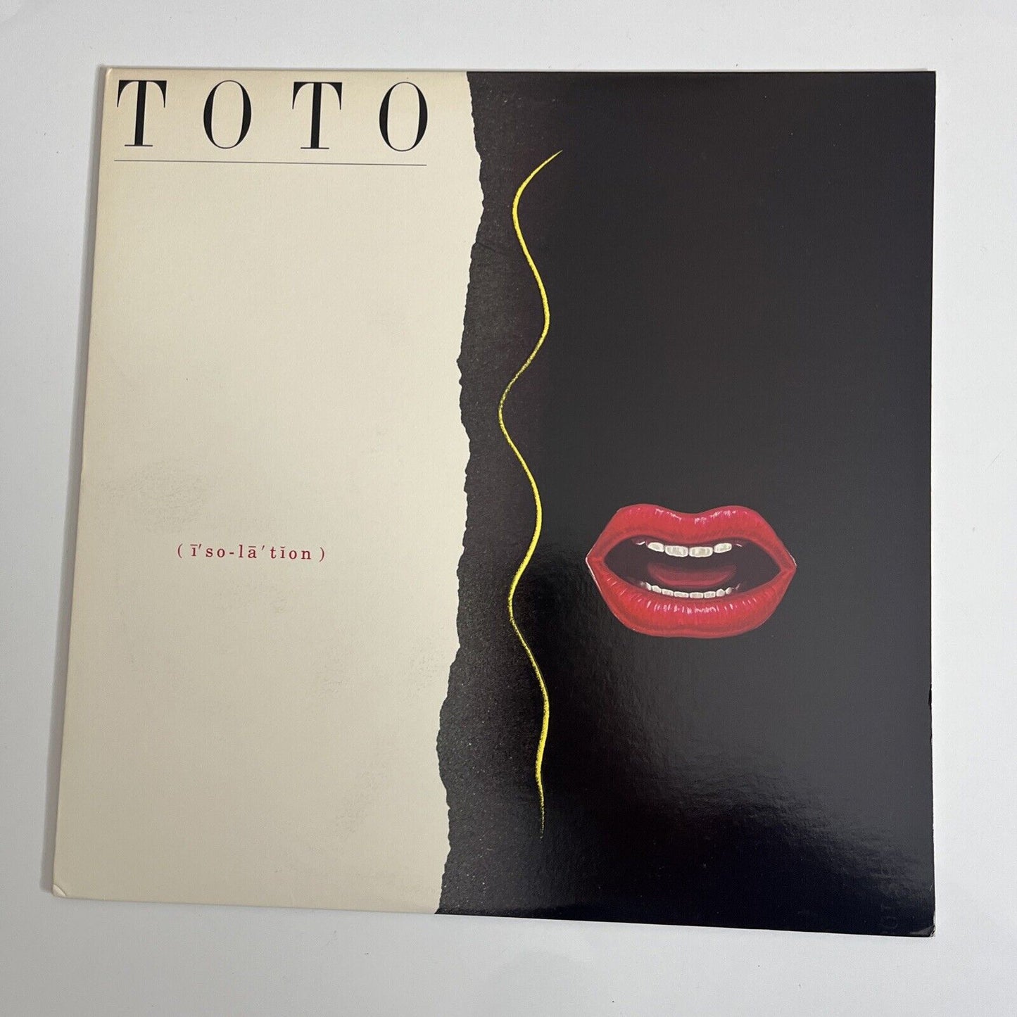 Toto – Isolation LP 1984 Vinyl Record QC 38962