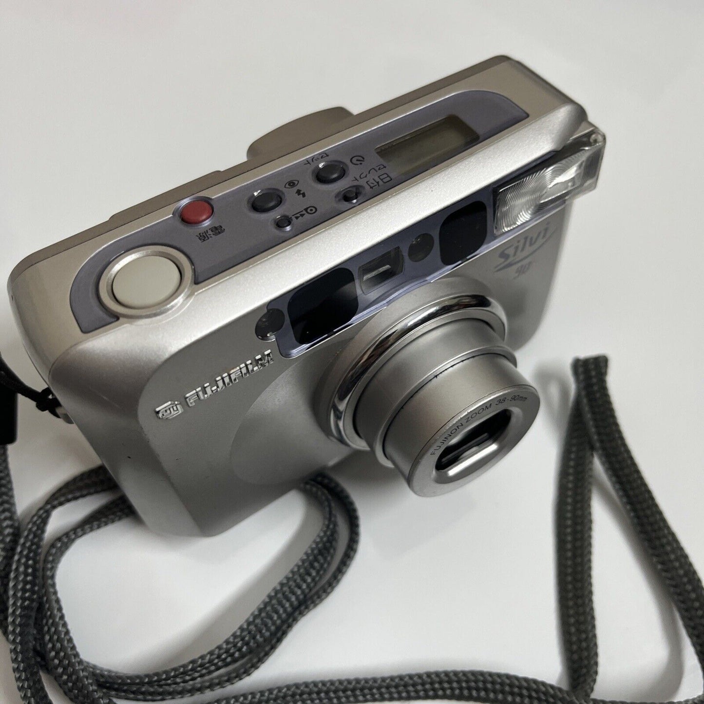 Fujifilm Silvi 90 35mm Film Camera 38-90mm Zoom Lens Flash