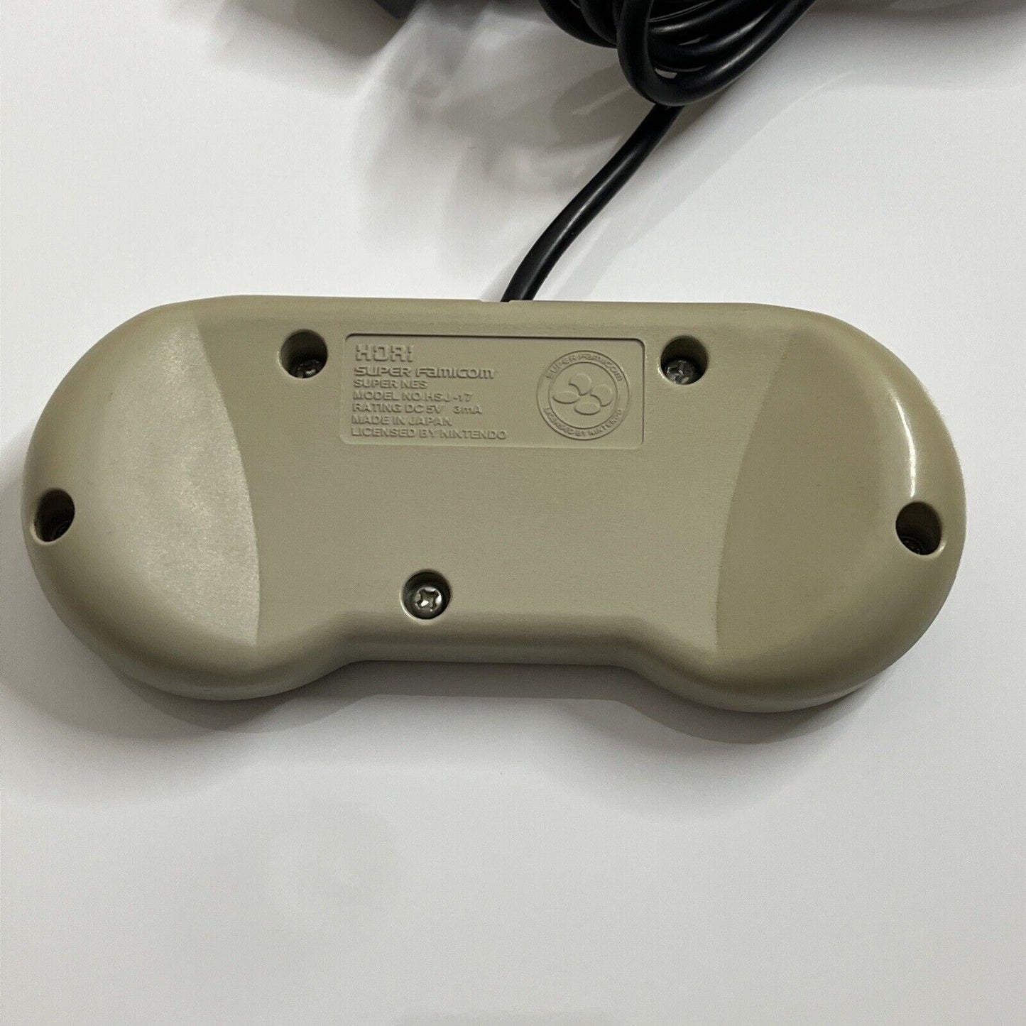 Hori Pad Nintendo SNES Super Famicom Gamepad Controller HSJ-17