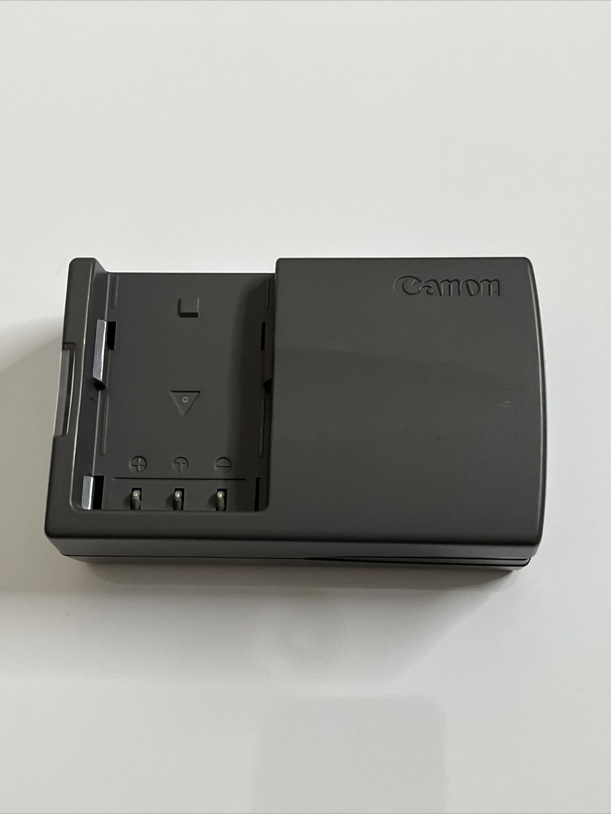 Genuine Canon Camera Battery Charger CB-2LT for NB-2L Battery 100-240V