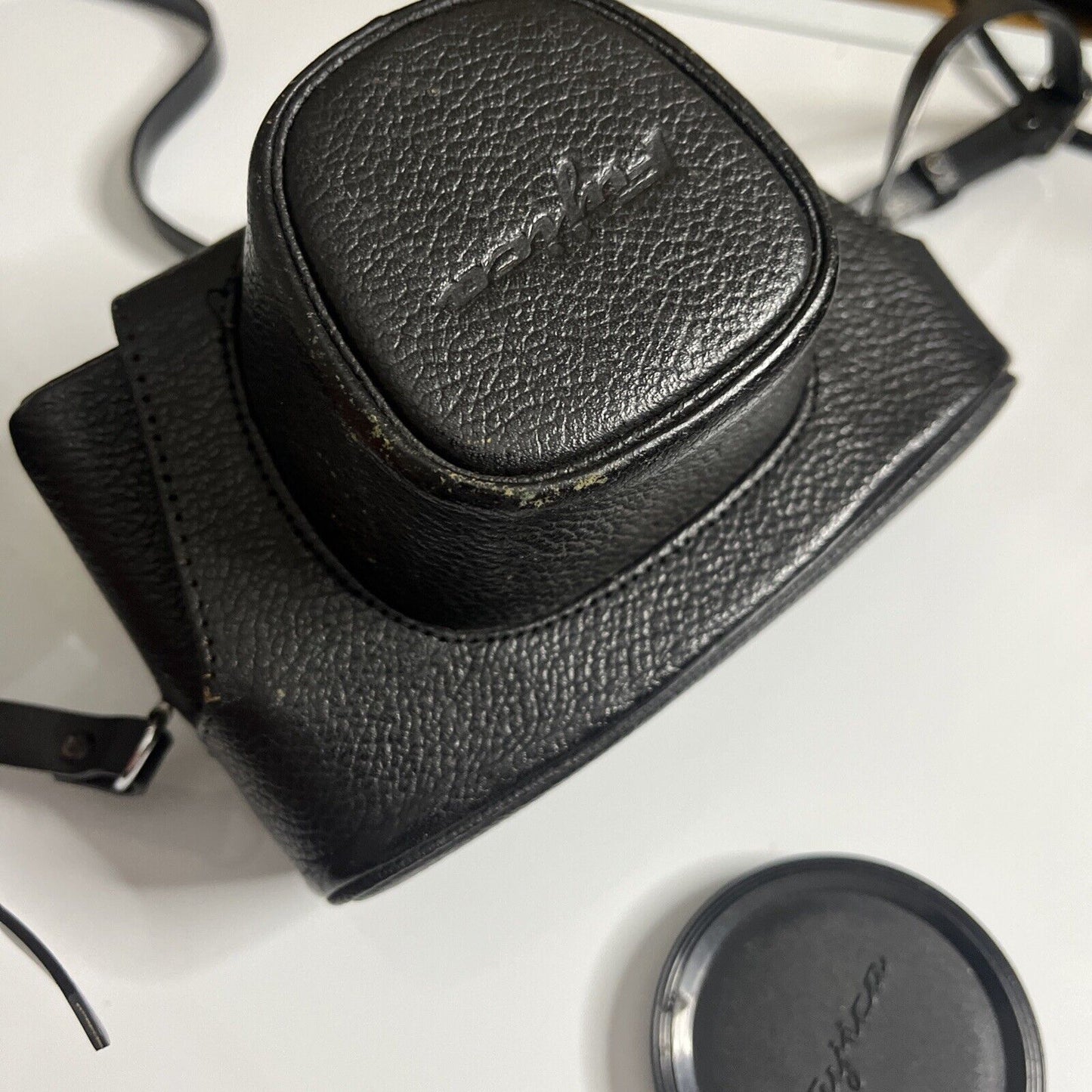 Fujica Auto-M 35mm Film Camera *Shutter Stuck For Parts Or Repair