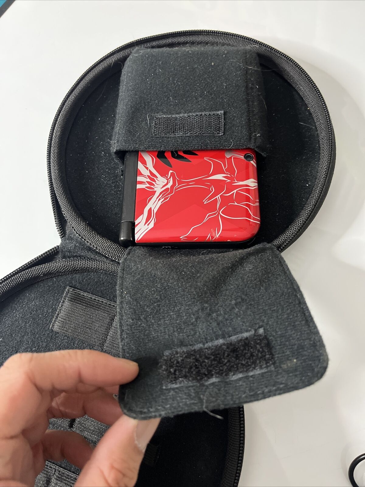 Nintendo 3DS XL Pokemon Edition Red with Case + Pre-Installed Games 4GB SD Card